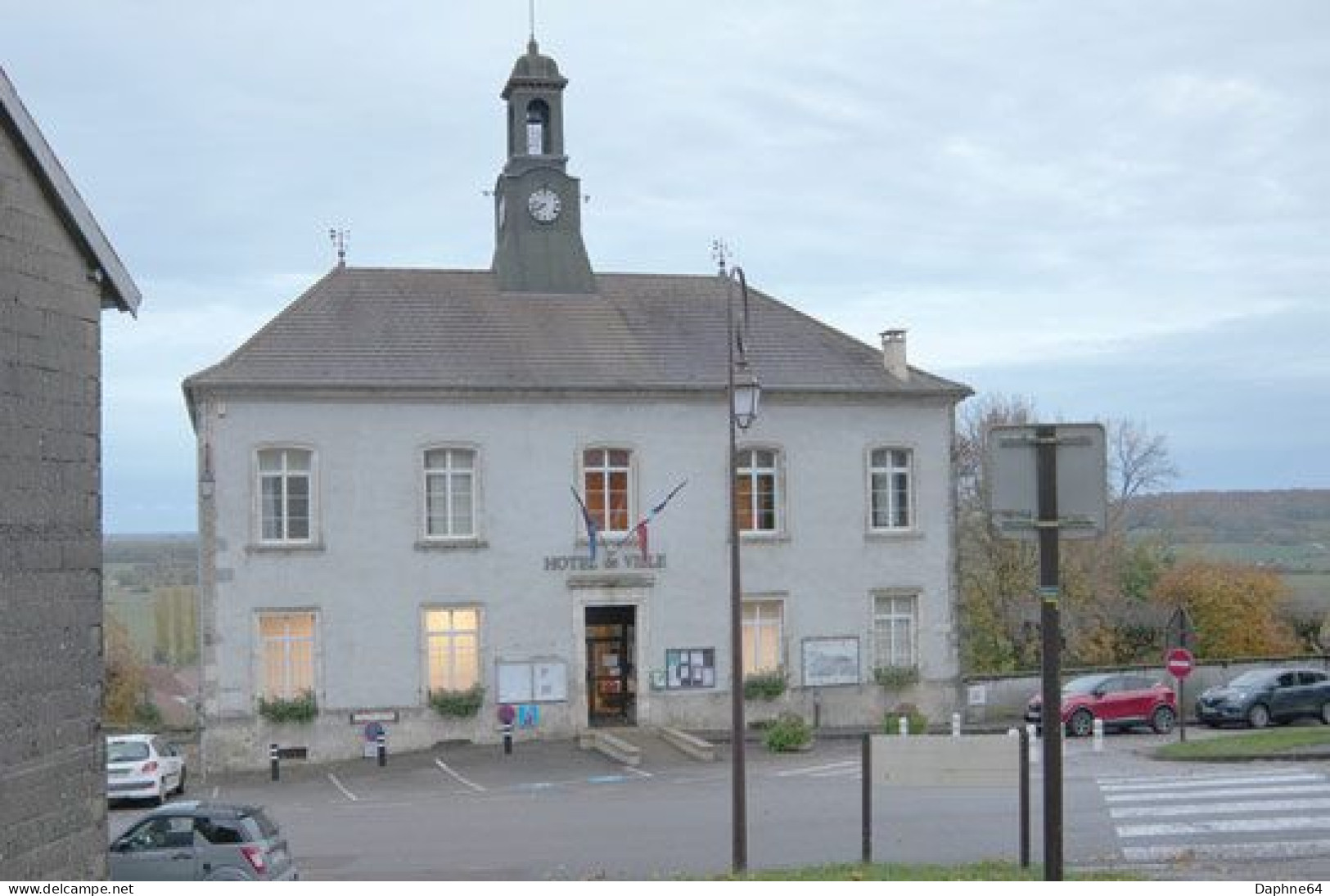 Montigny Le Roi - 2023-11 - L'Hôtel De Ville - 9989 - Montigny Le Roi