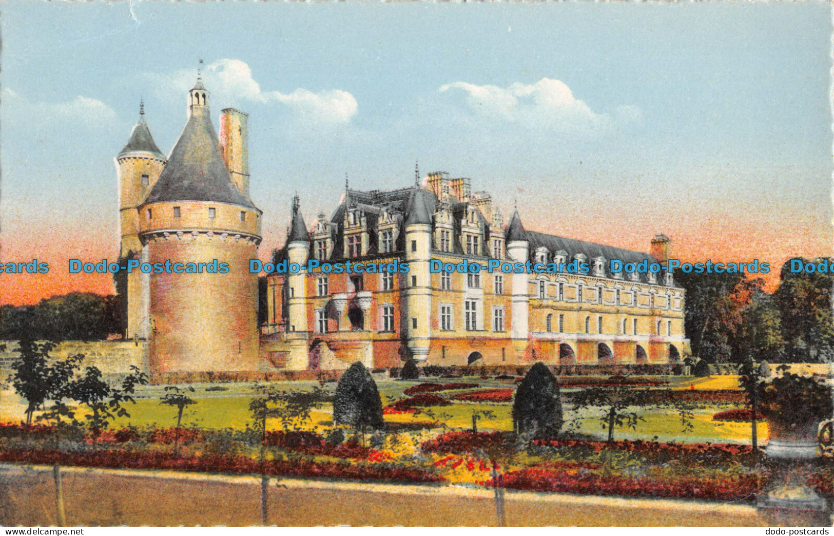 R087250 Chenonceaux. Cote Est De La Tour Des Marques. Edition Du Chateau - Monde