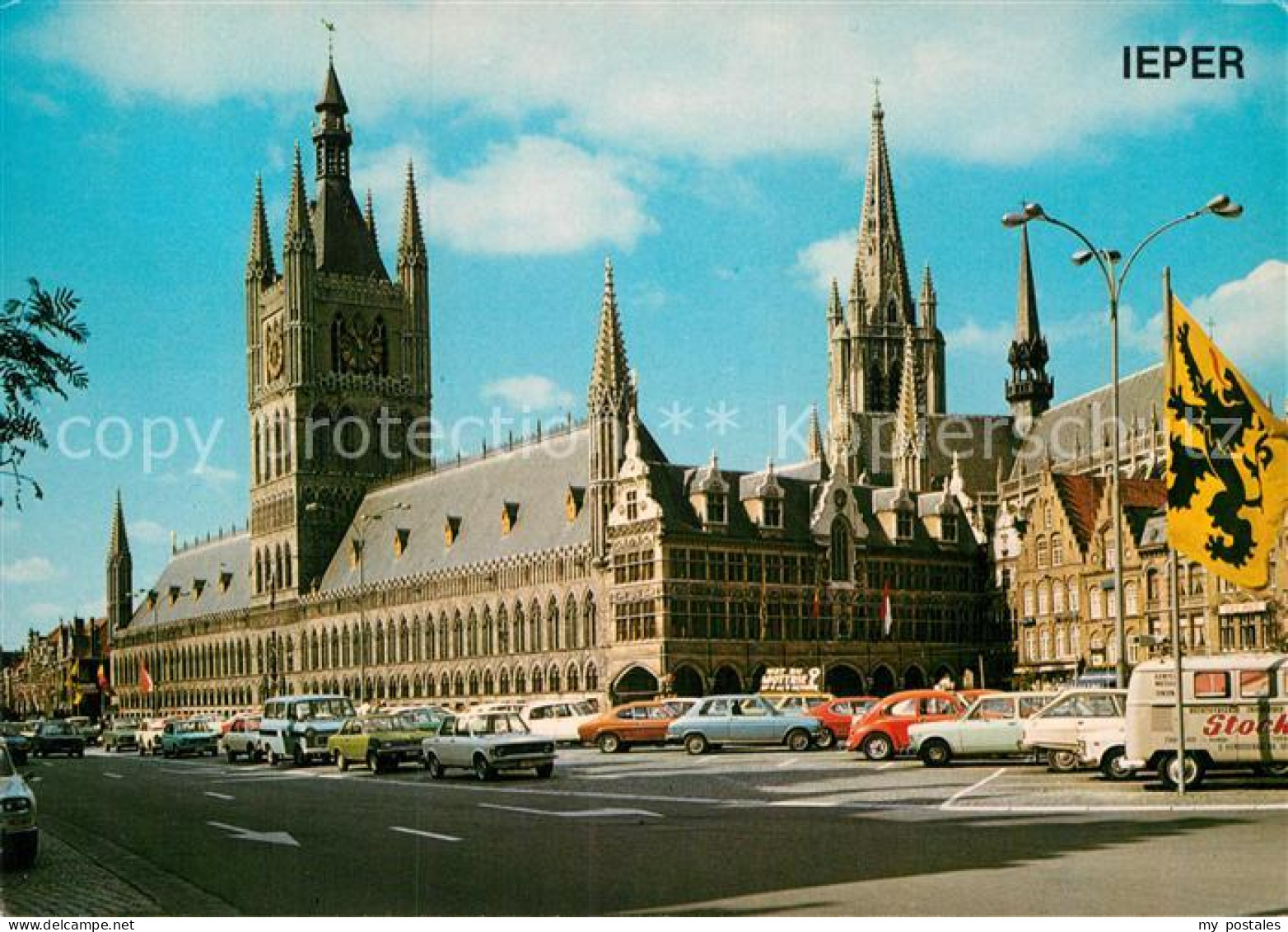 72939291 Ieper Grote Markt Lakenhallen St. Maartens Katedral  Ieper - Ieper