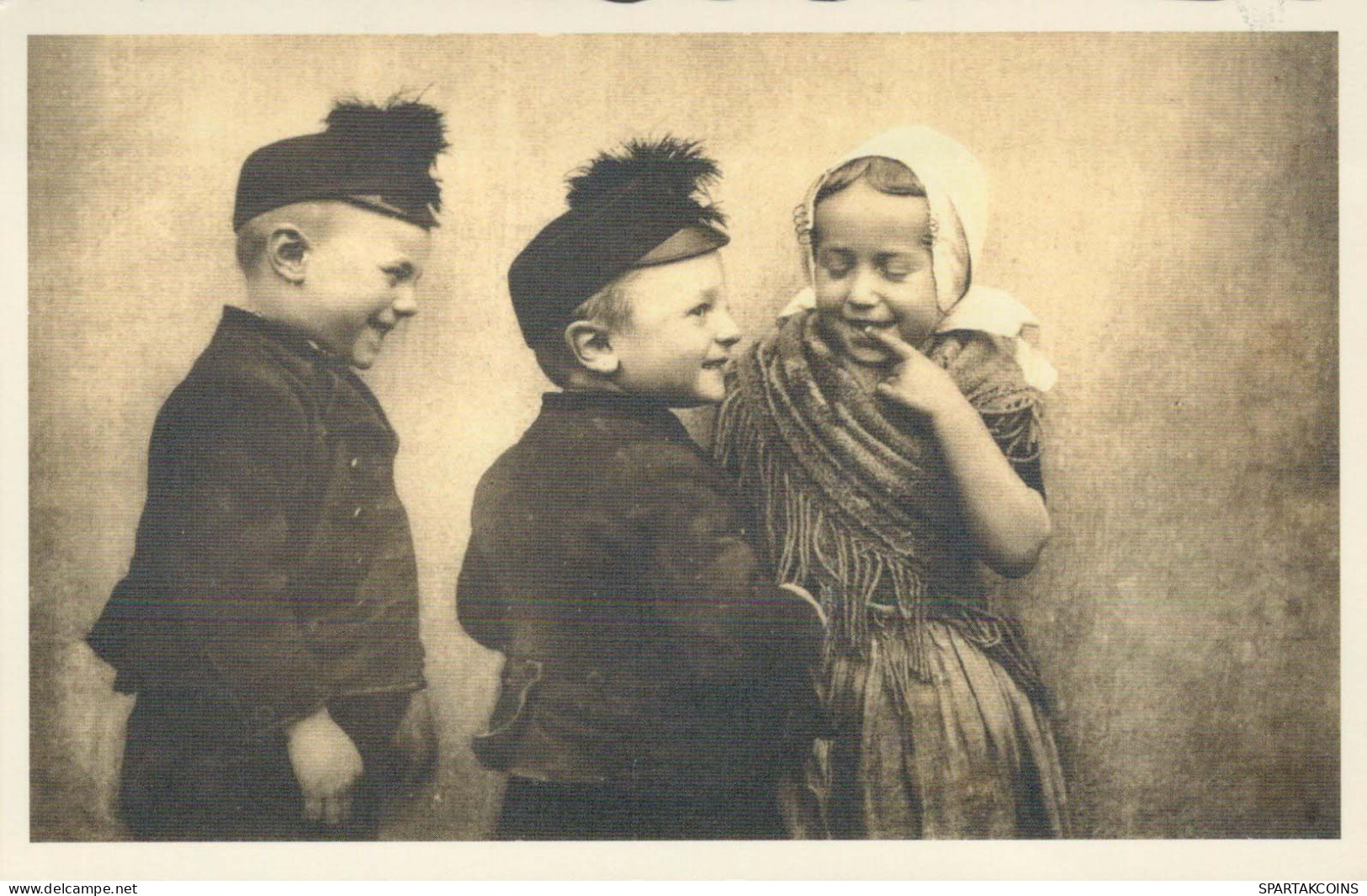 CHILDREN Portrait Vintage Postcard CPSMPF #PKG895.GB - Portretten