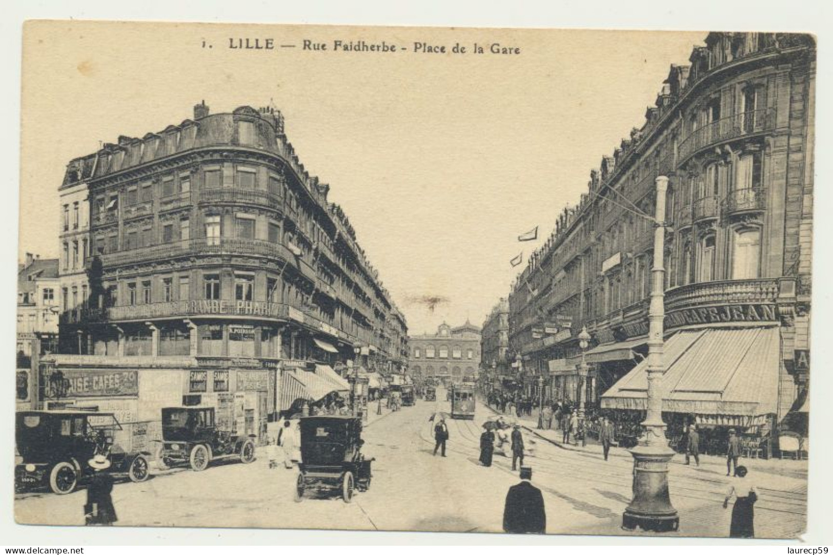 LILLE - Place De La Gare-  - Animée - Lille