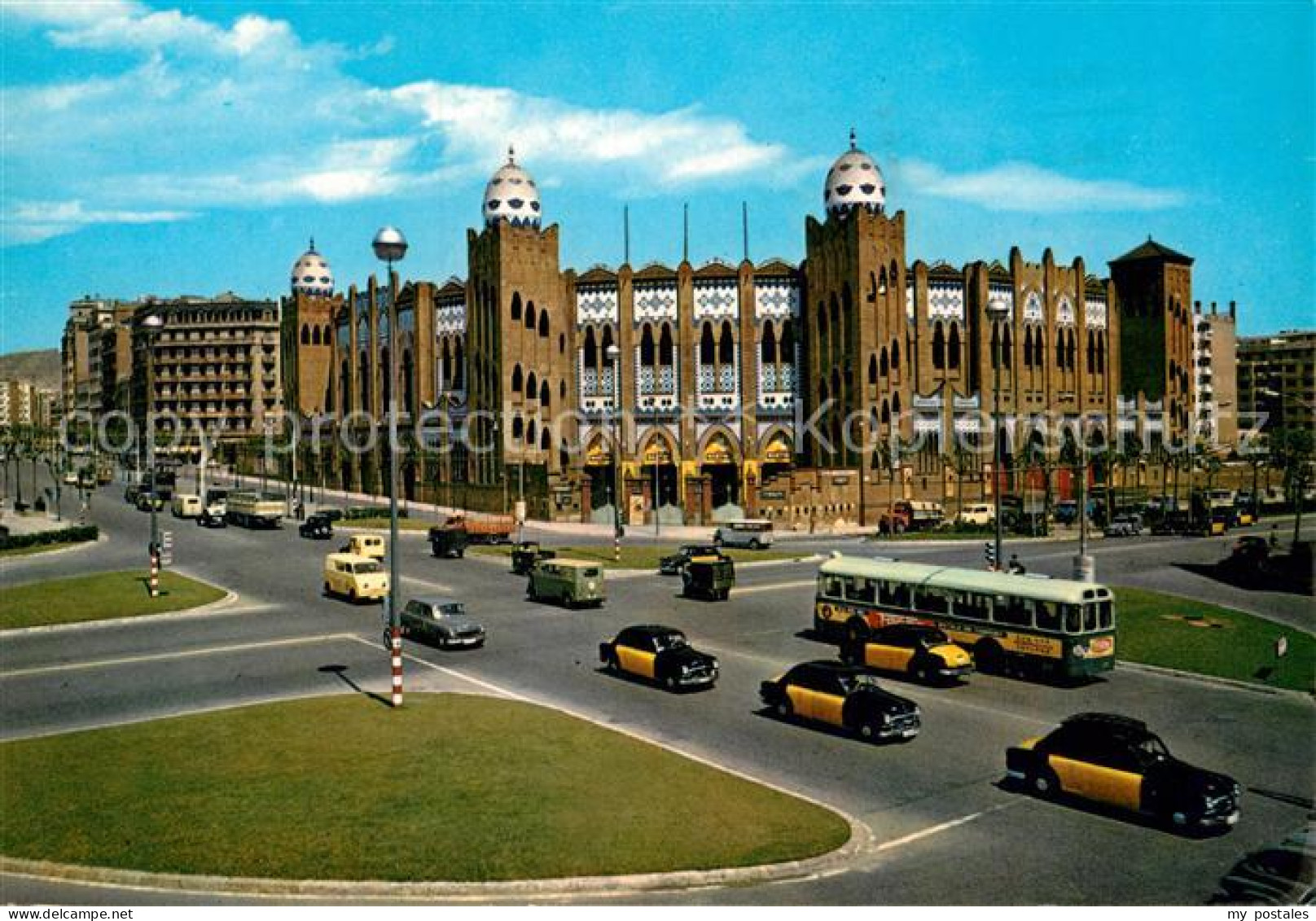 72935754 Barcelona Cataluna Plaza De Toros Monumental Stierkampfarena Barcelona - Other & Unclassified