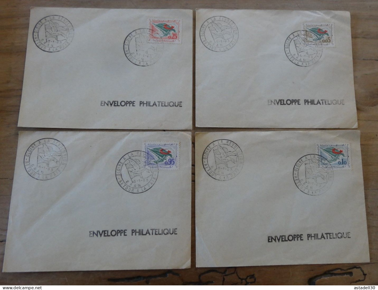 4 Enveloppe, Cachet GLOIRE A LA REVOLUTION, Algerie 1963  ............BOITE1.......... 435 - Cartas & Documentos