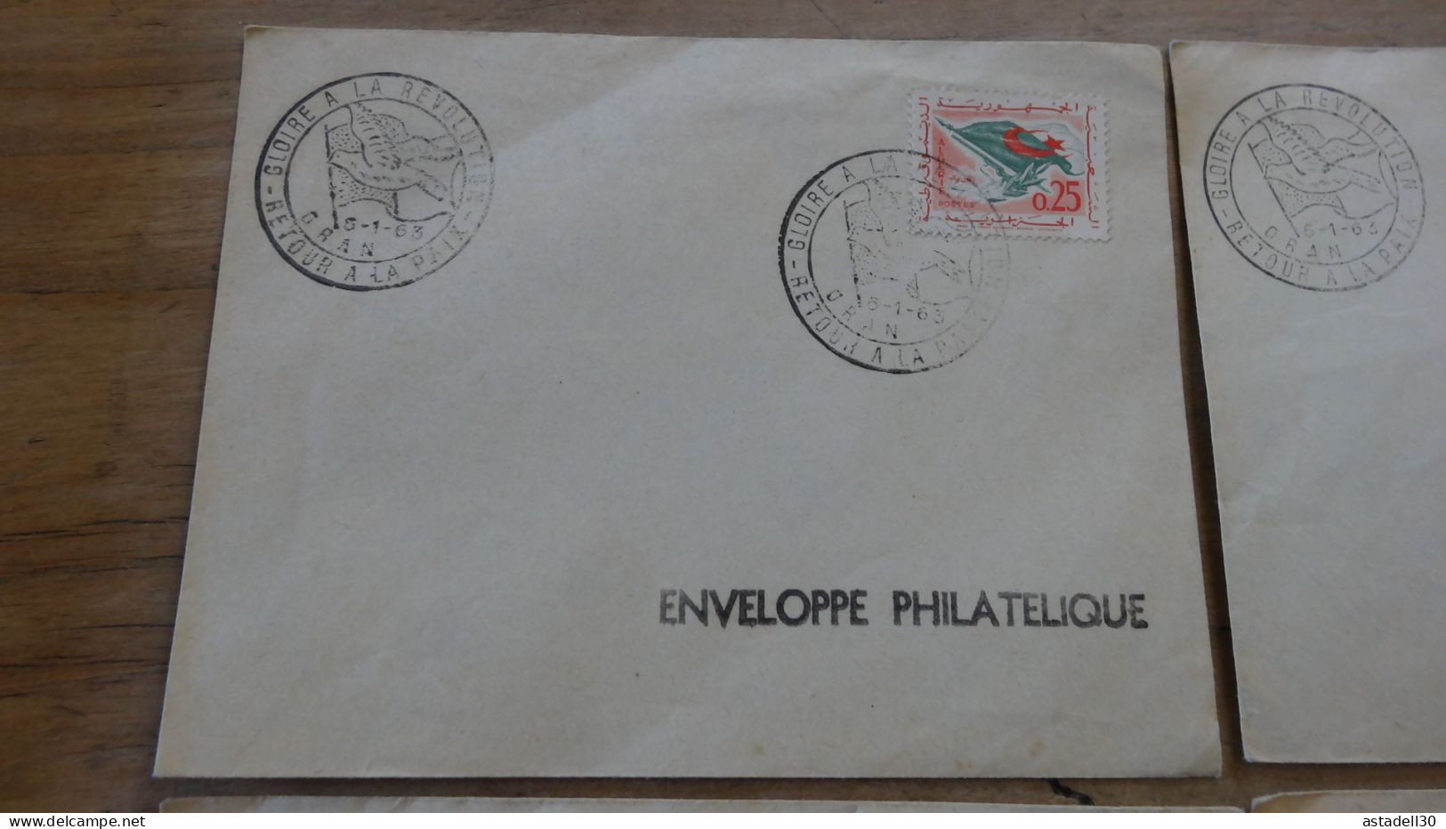 4 Enveloppe, Cachet GLOIRE A LA REVOLUTION, Algerie 1963  ............BOITE1.......... 435 - Storia Postale