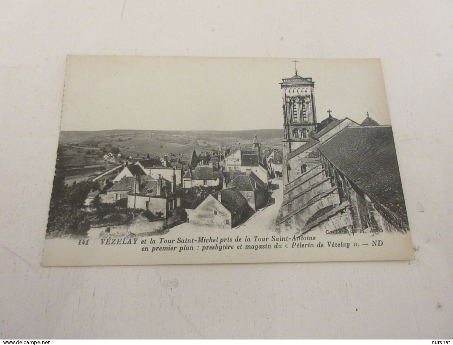 CP CARTE POSTALE YONNE VEZELAY BASILIQUE De La MADELEINE PRESBYTERE Et MAGASIN   - Vezelay