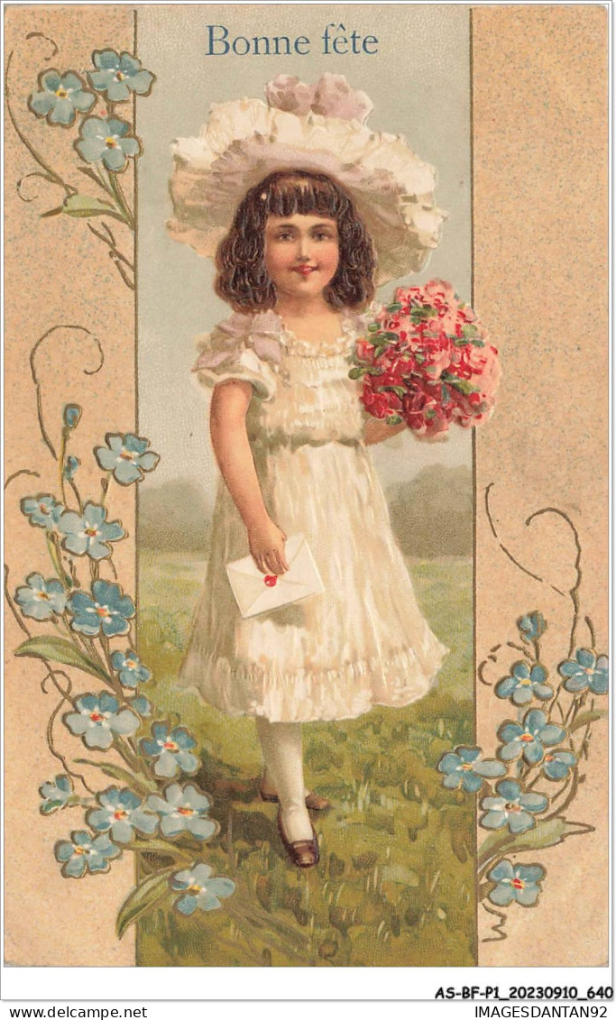 AS#BFP1-0321 - VOEUX - Bonne Fête - Jeune Fille Tenant Un Bouquet De Fleur - Carte Gaufrée - Altri & Non Classificati