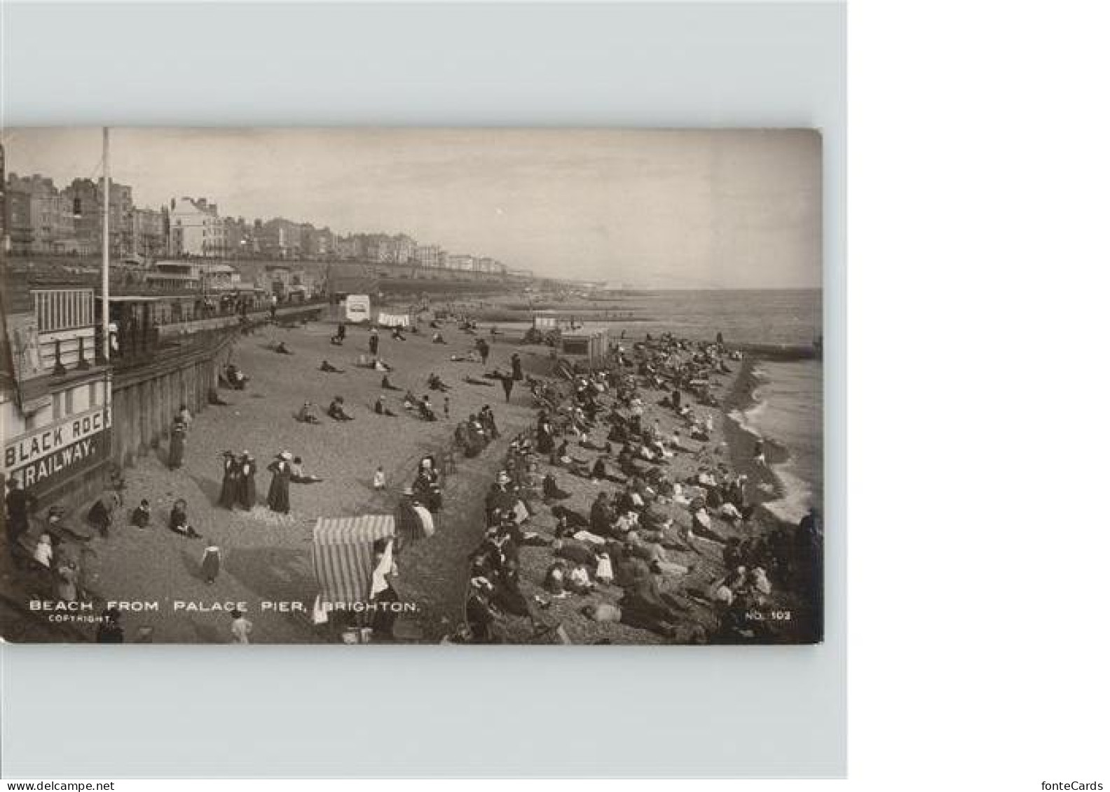 11372148 Brighton East Sussex Beach From Palace Pier Brighton - Sonstige & Ohne Zuordnung