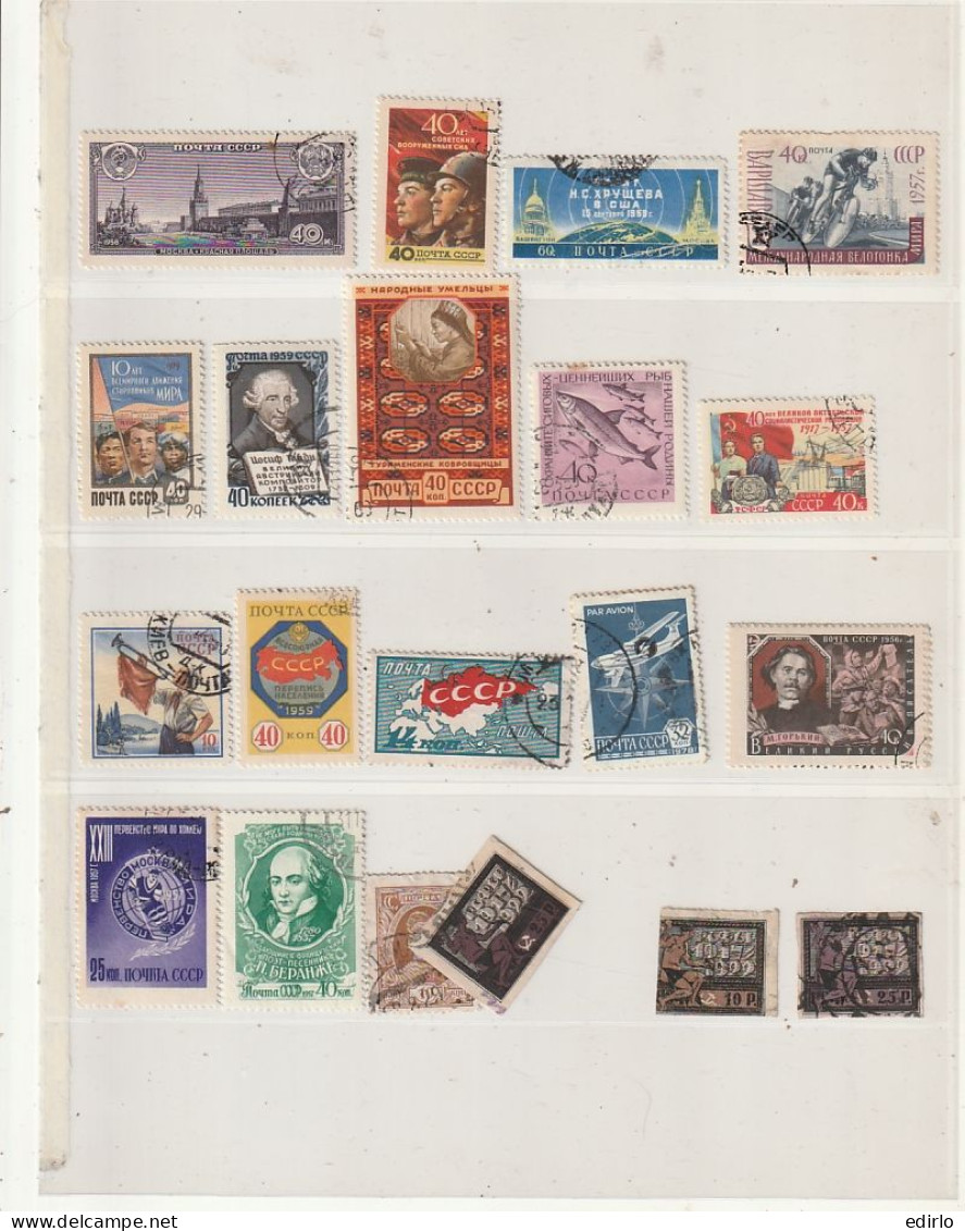 /// RUSSIE  ///  Collection voir descriptif environ 2400/3000 timbres différents Côte estimée 800€ à 2000 € peut être +