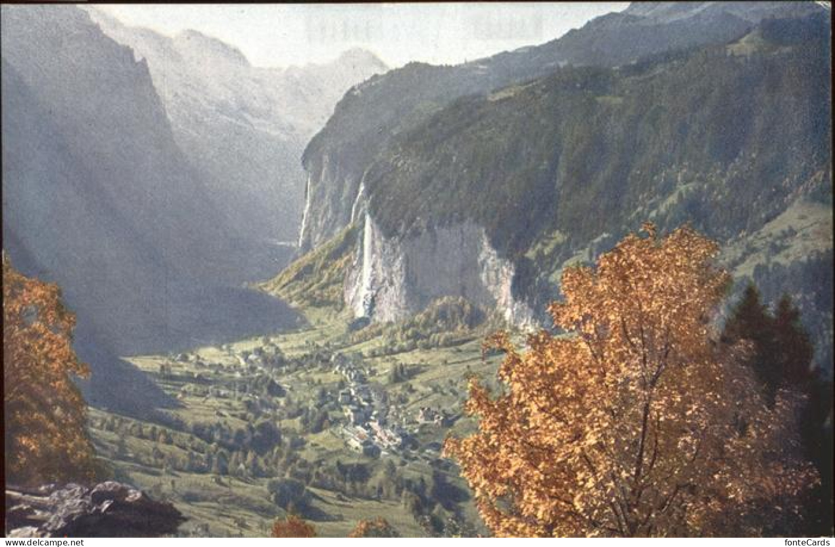 11357057 Lauterbrunnen BE Lauterbrunnen-Tal Mit Staubbach Im Herstlaub Berner Al - Andere & Zonder Classificatie