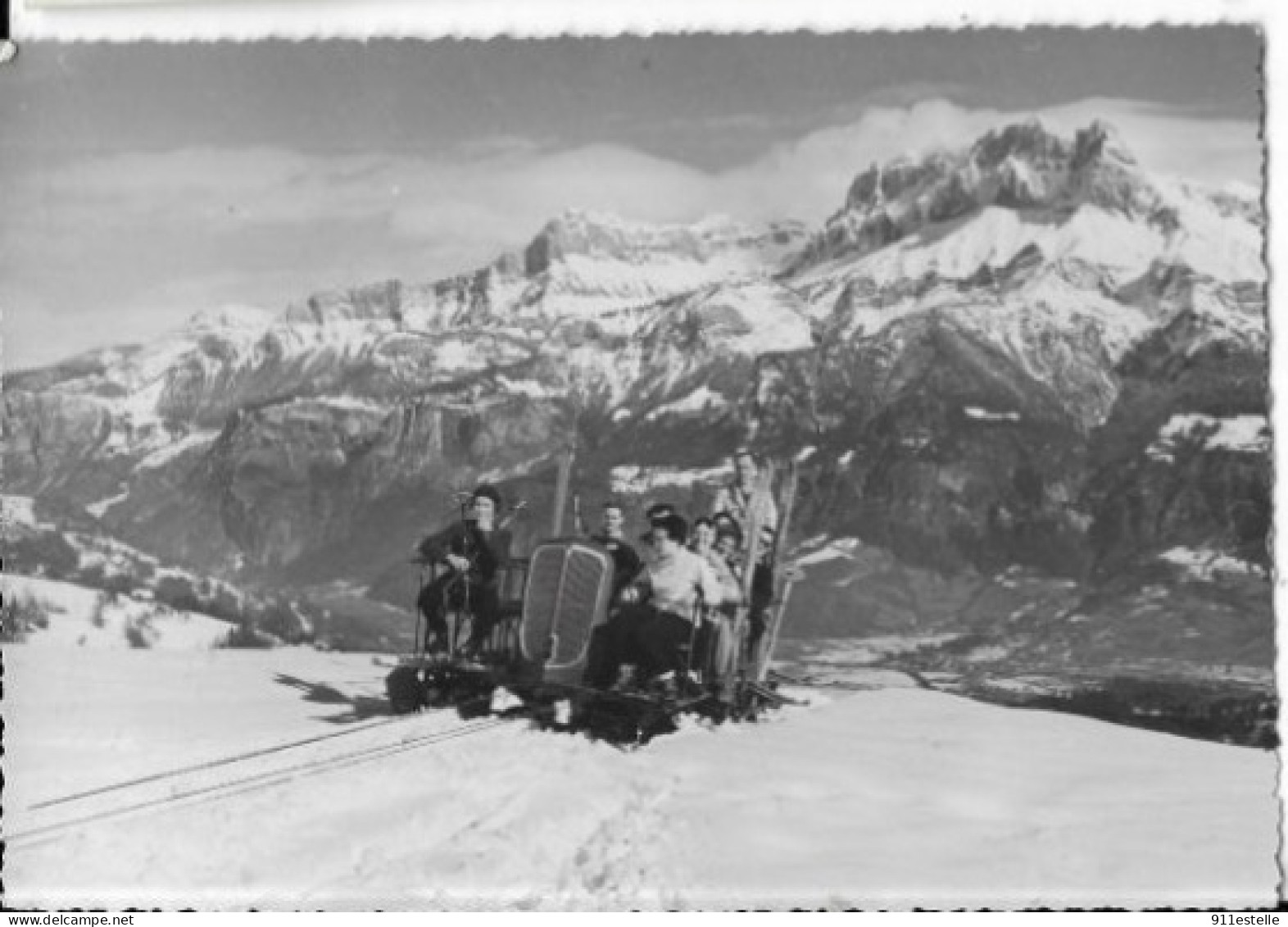 74 CORDON . LE TELETRAINEAU .  VUE SUR LES AIGUILLES DE WARRENS - Otros & Sin Clasificación