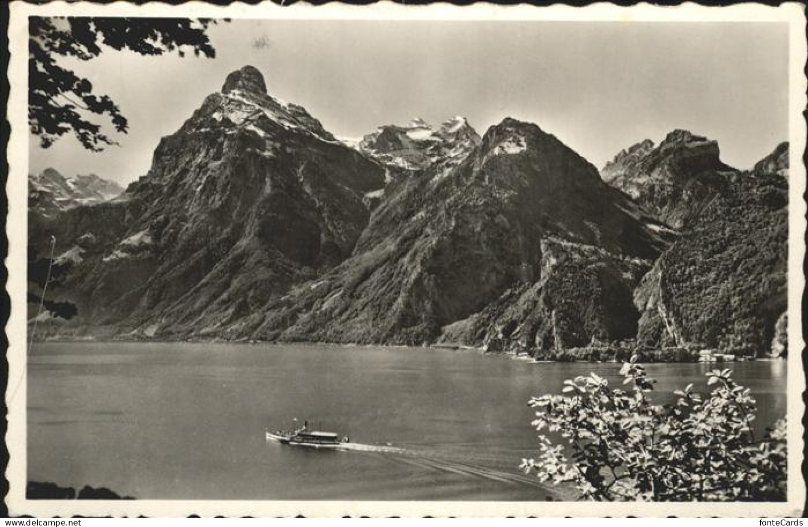 11353666 Sisikon Vierwaldstaettersee Isleten Mit Urirotstock Urner Alpen Sisikon - Autres & Non Classés