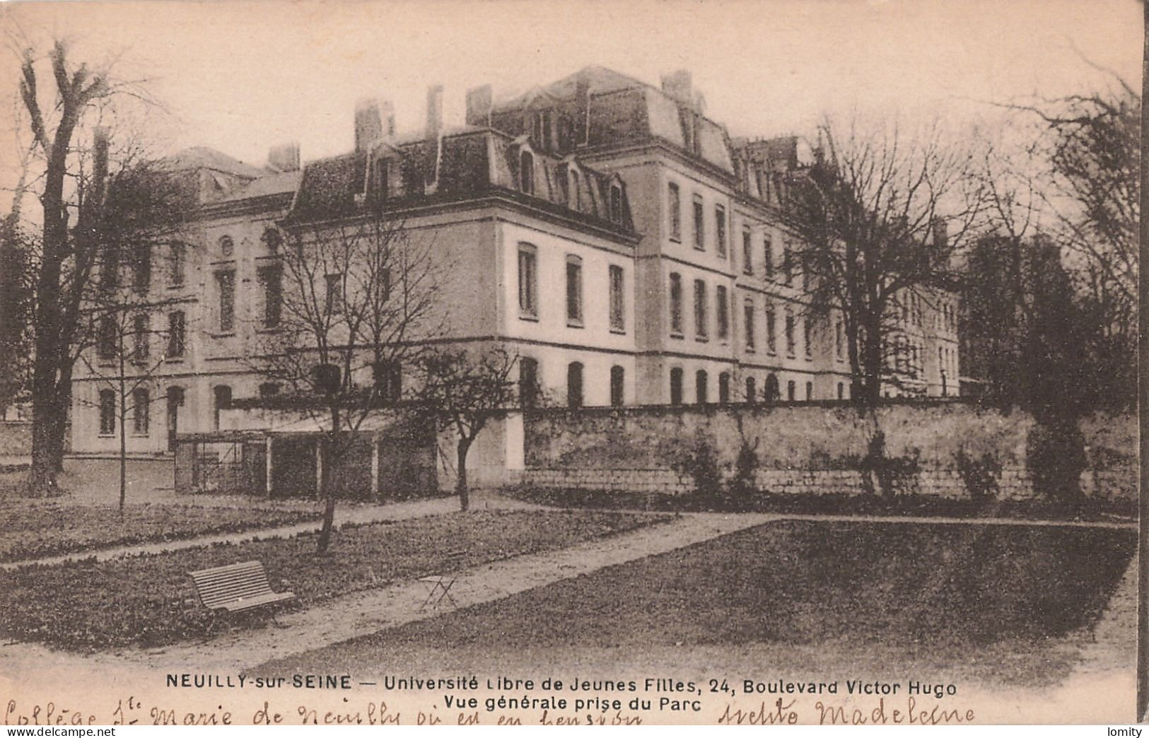 92 Neuilly Sur Seine Université Libre De Jeunes Filles 24 Boulevard Victor Hugo Vue Générale Prise Du Parc CPA - Neuilly Sur Seine