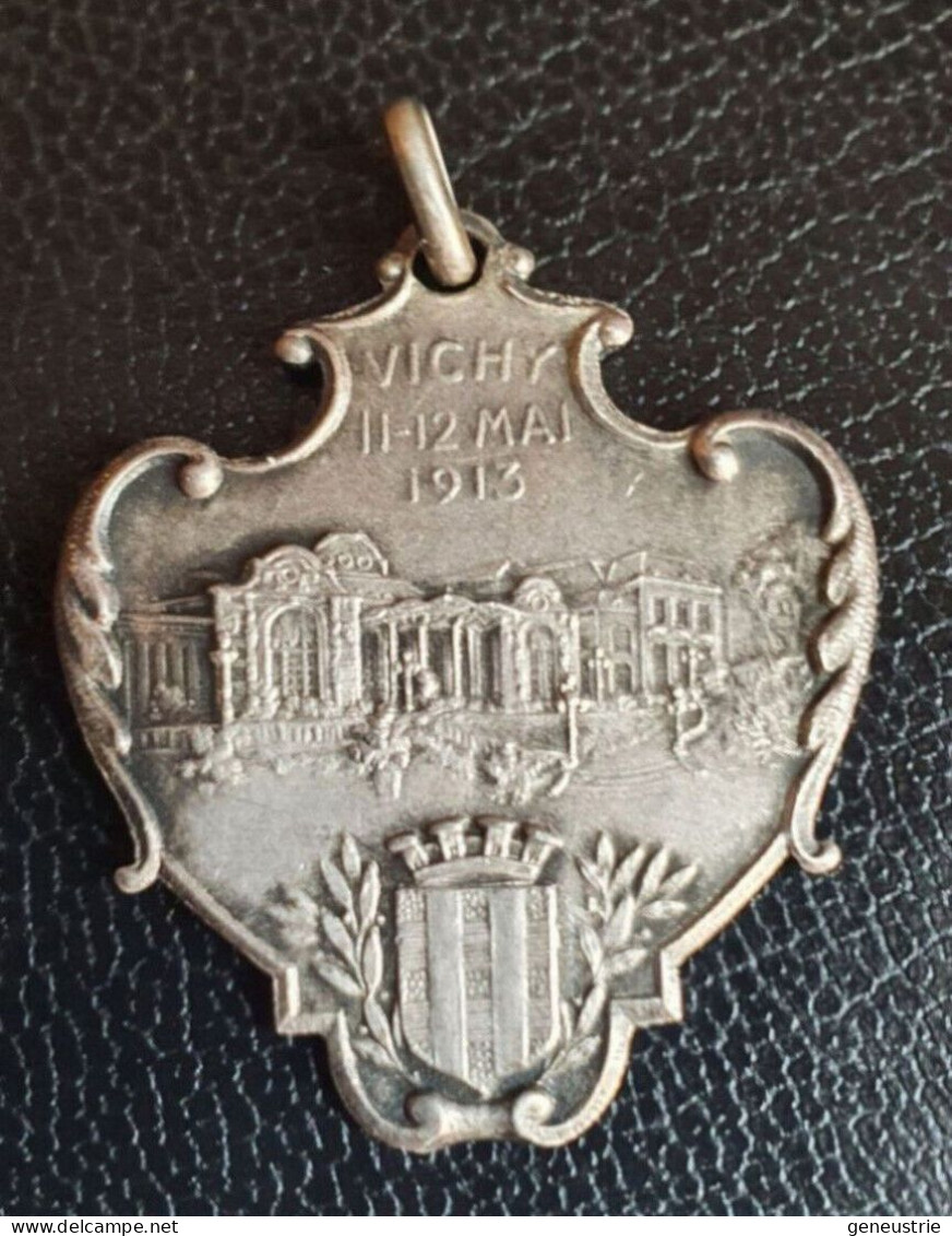 Magnifique Médaille De Gymnastique Argent 800 - Casino "Vichy 11-12 Mai 1913" - Gymnastique