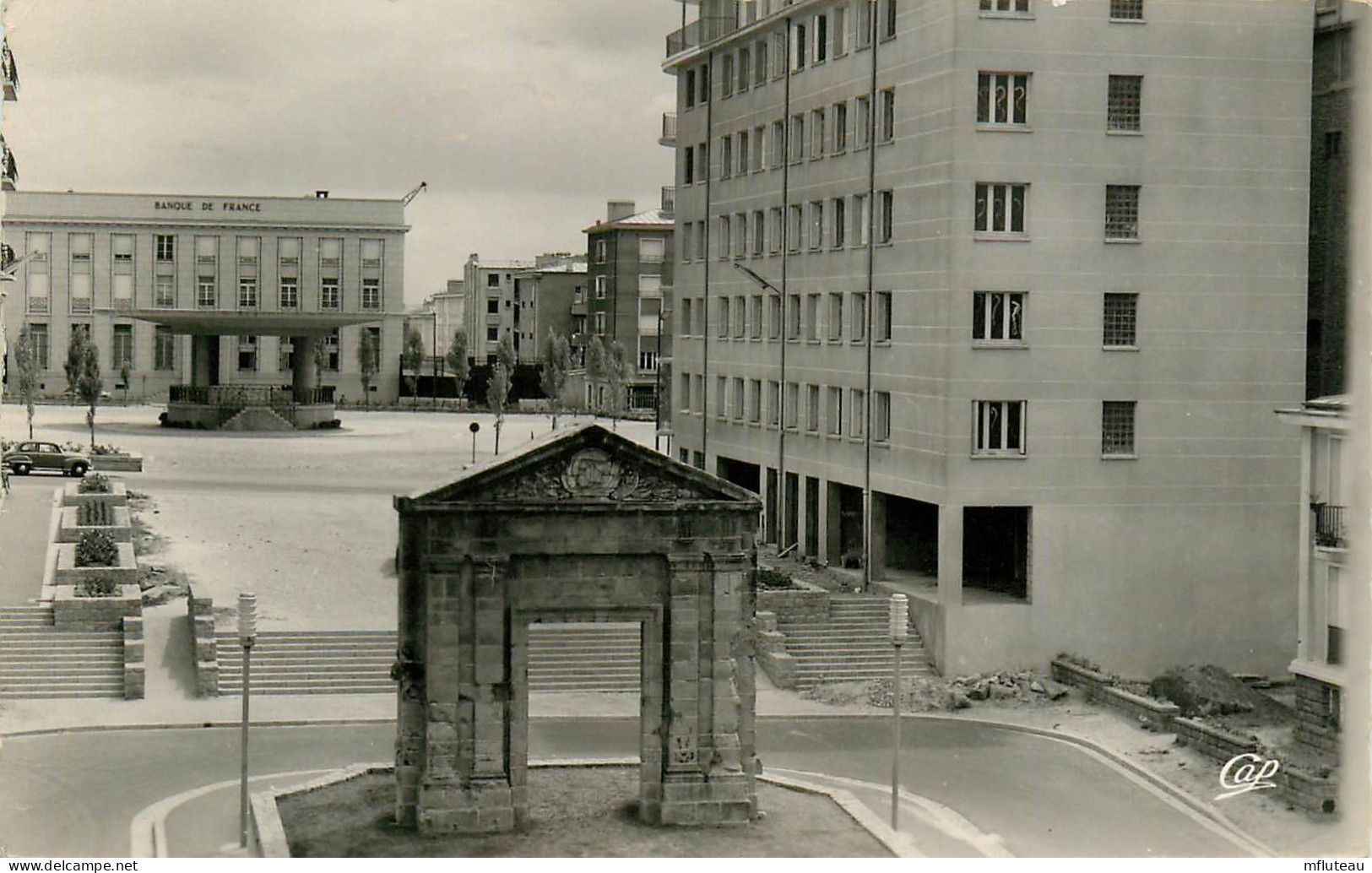 29* BREST   Ancienne Porte Ecole Des Mecaniciens  (CPSM 9x14cm)   RL23,0386 - Brest