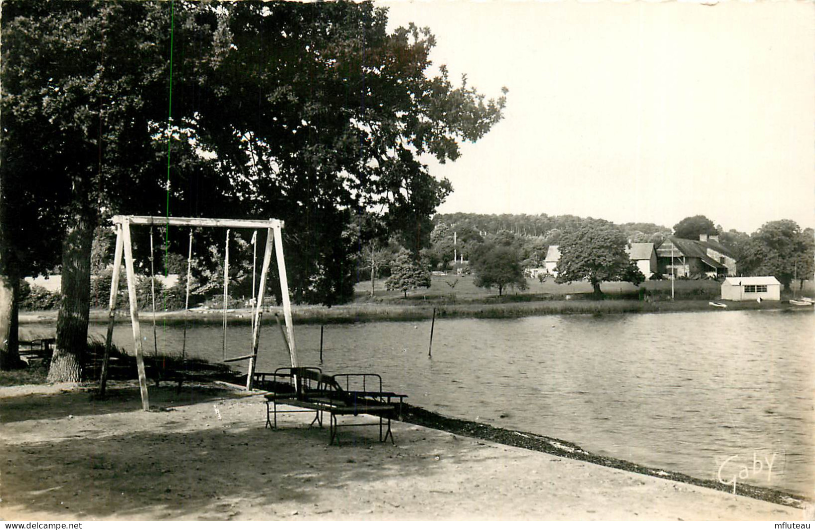 35* CHATILLON EN VENDELAIS La Plage  Etang   (CPSM 9x14cm)     RL23,1054 - Otros & Sin Clasificación