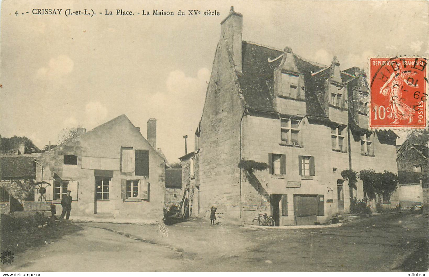 37* CRISSAY   La Place  Maison Du Xve    RL23,1459 - Autres & Non Classés