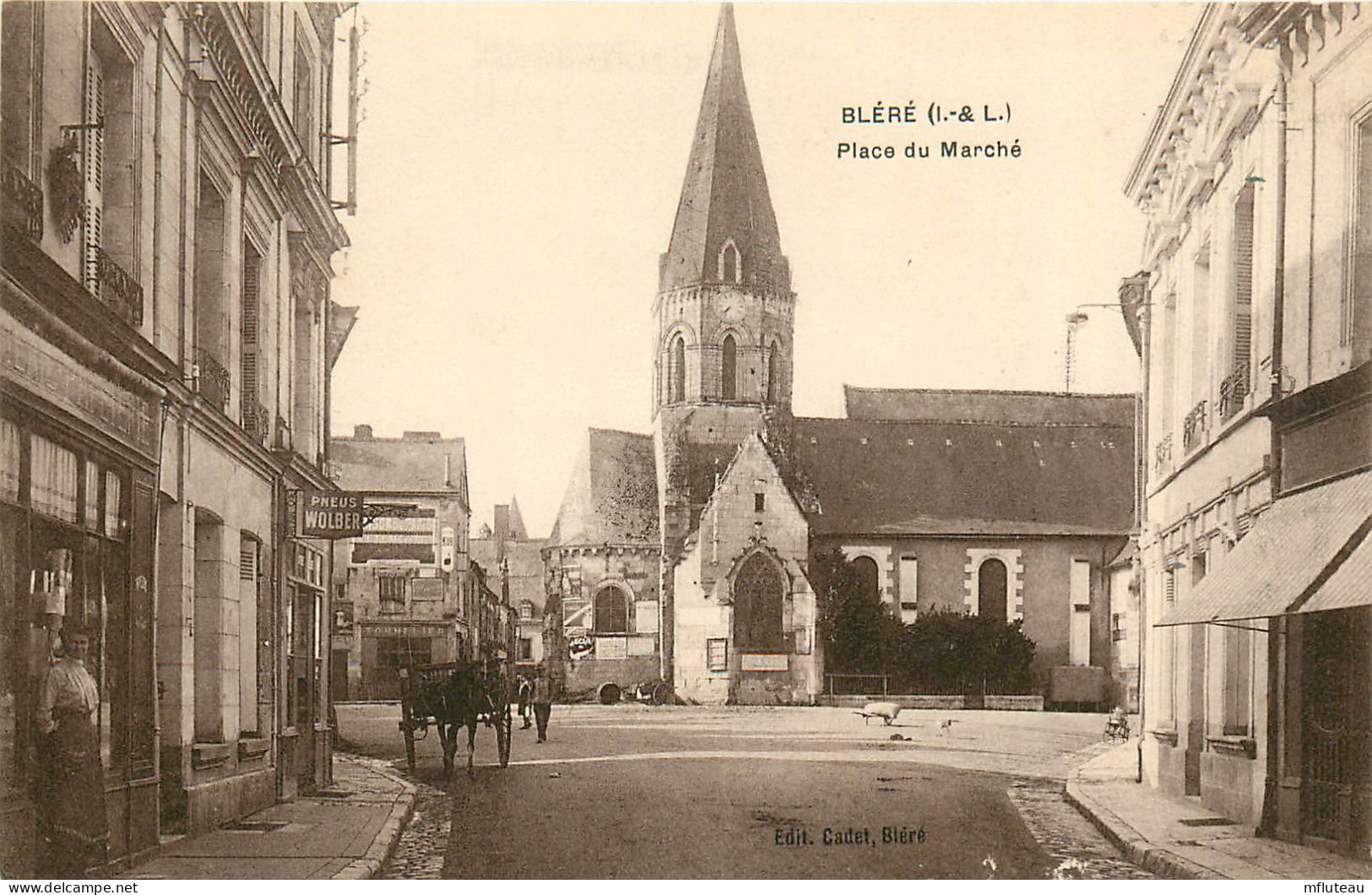 37* BLERE  Place Du Marche    RL23,1441 - Bléré