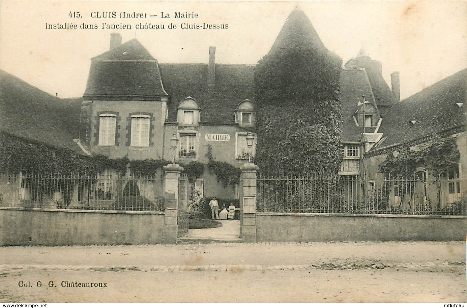 36* CLUIS  La Mairie  (ancien Chateau )      RL23,1349 - Other & Unclassified