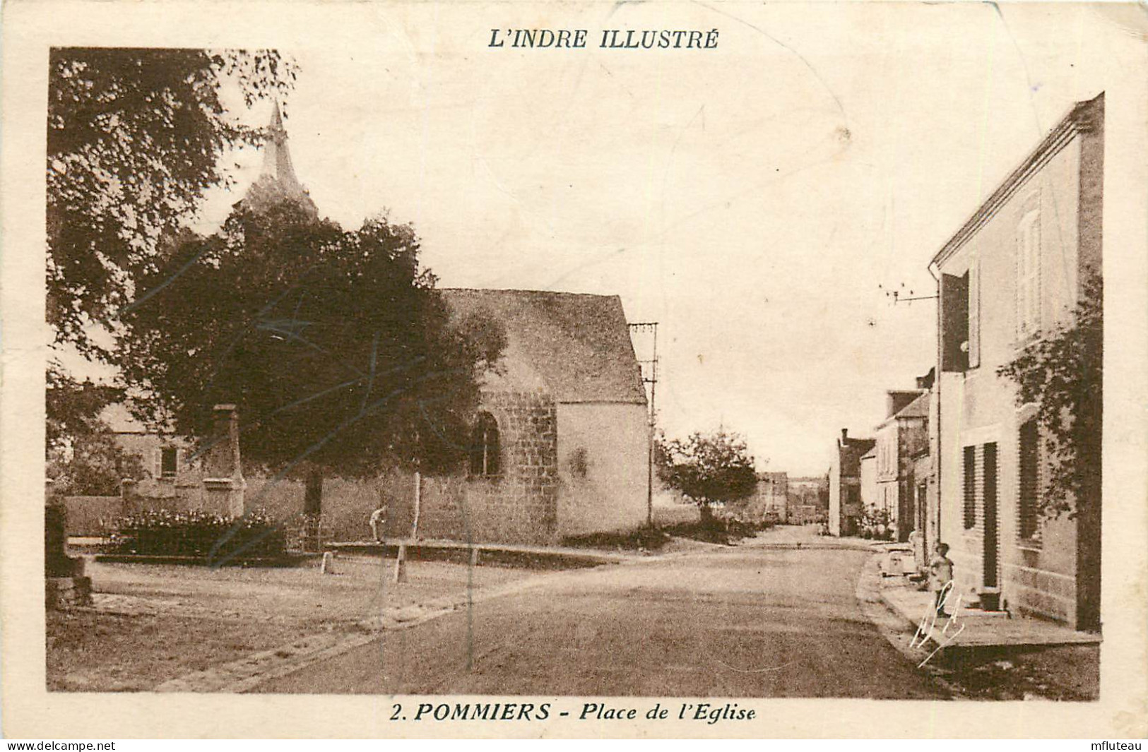 36* POMMIERS  Place De L  Eglise     RL23,1330 - Autres & Non Classés