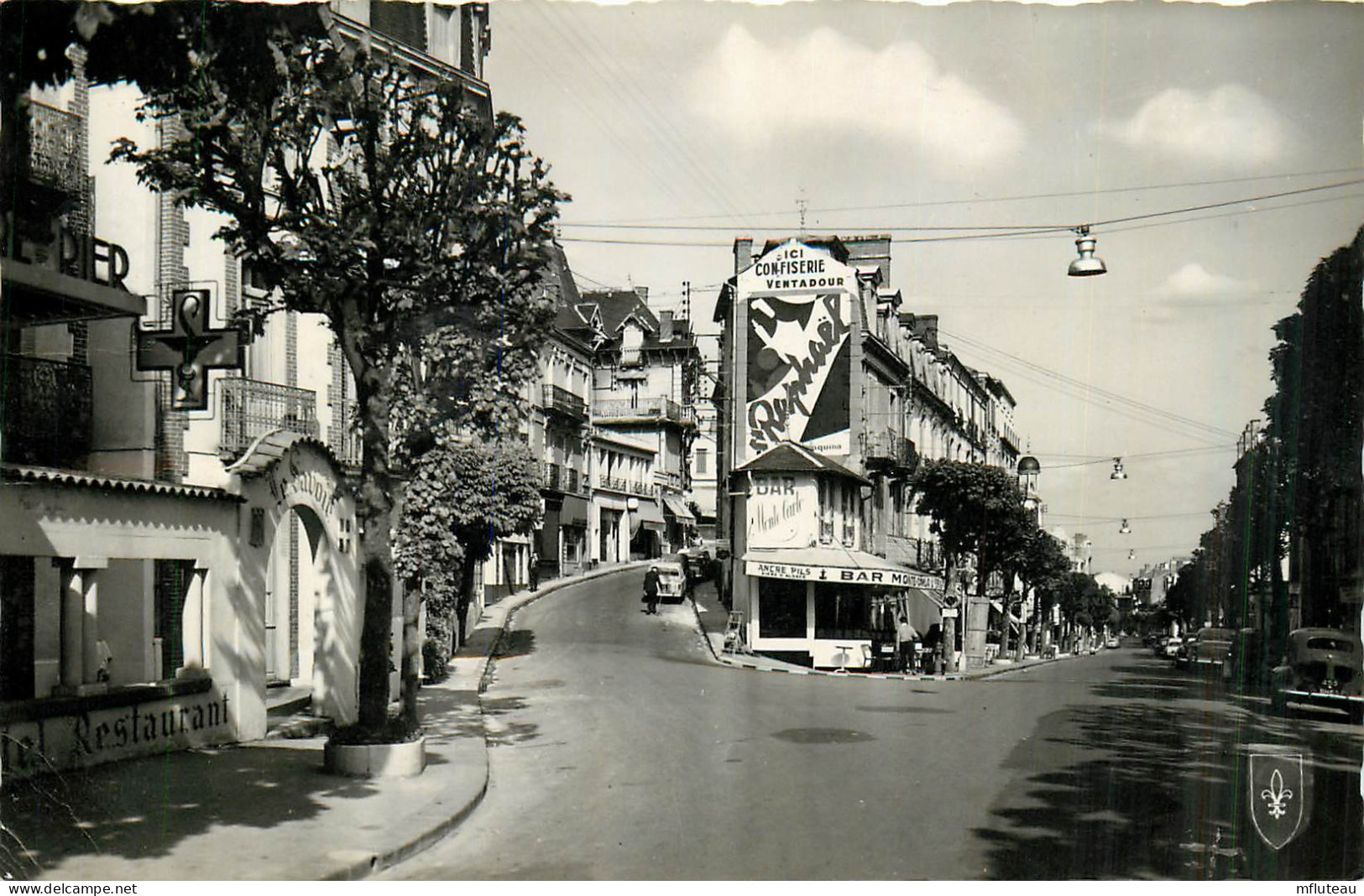 63* CHATEL GUYON  Av Baraduc (CPSM 9x14cm)        RL35.0507 - Châtel-Guyon