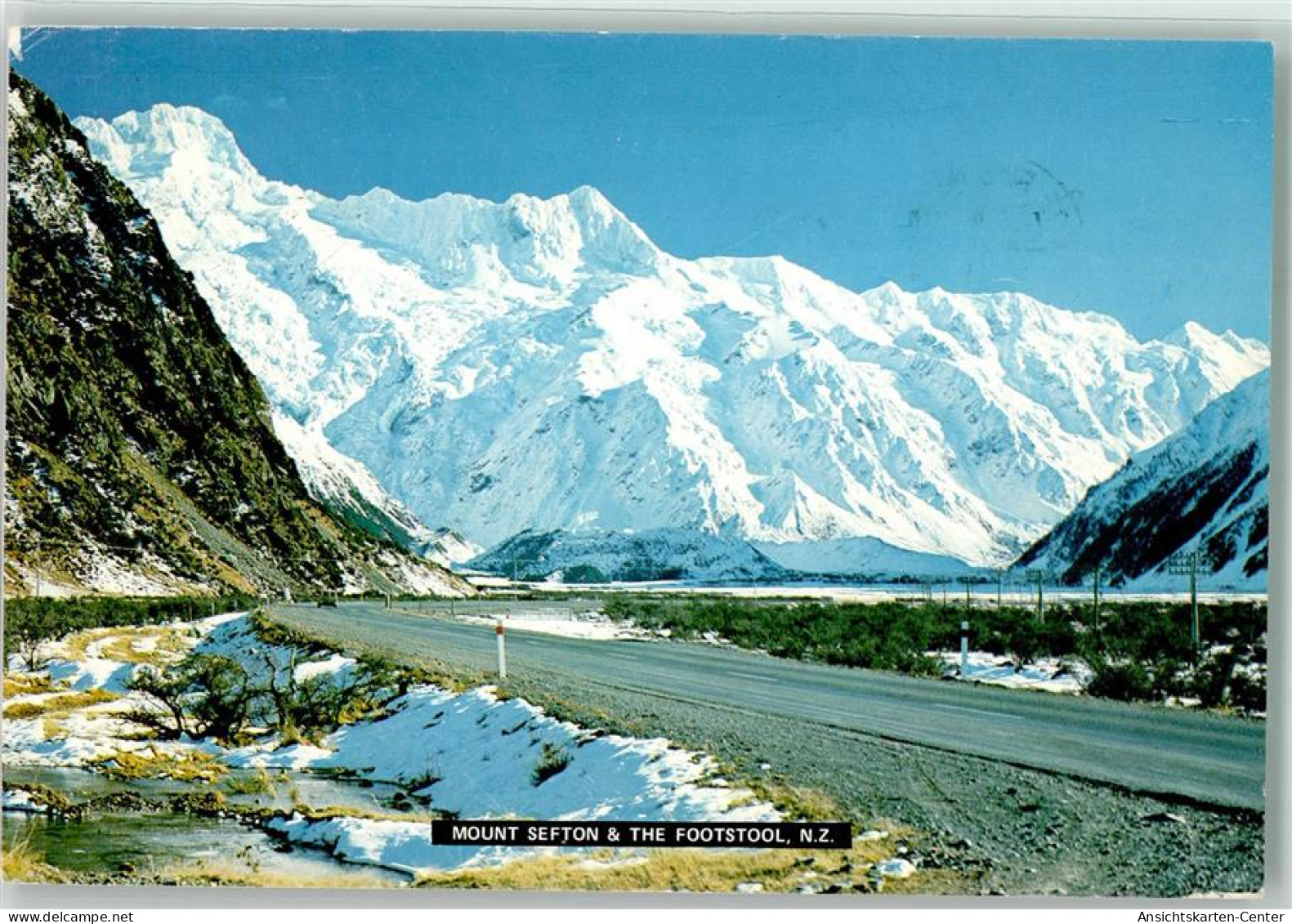 39583108 - Mount Sefton The Footstool Mount Cook Nationalpark Alpen Berge Schnee Strasse - Nouvelle-Zélande