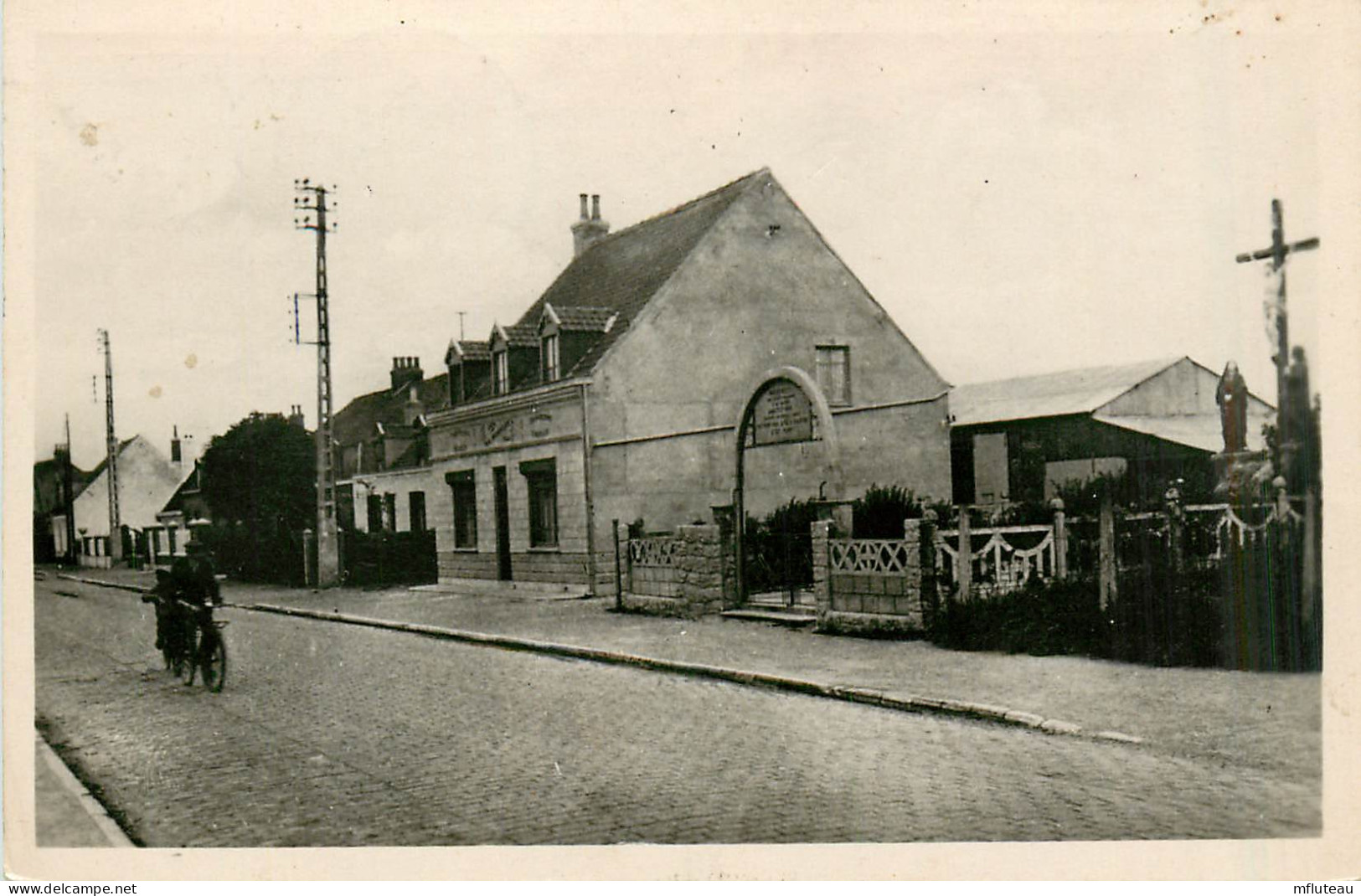 62* MARCK  Calvaire  Route Nationale(CPSM 9x14cm)       RL35.0281 - Autres & Non Classés