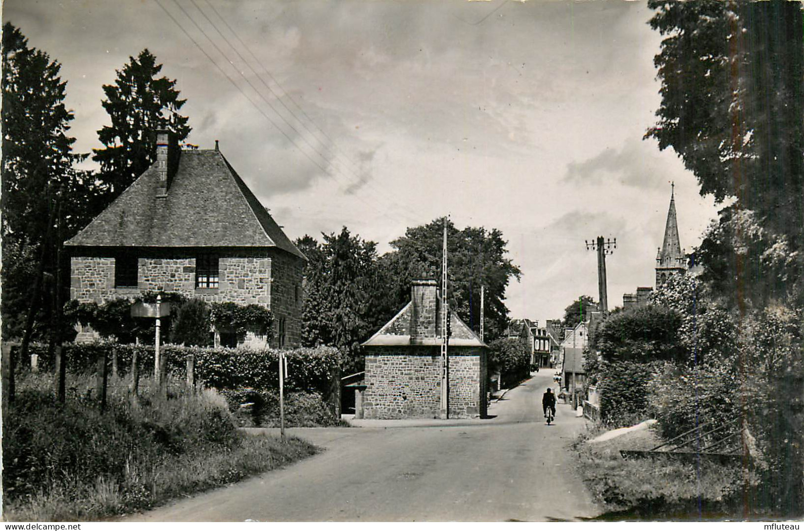 61* PASSAIS LA CONCEPTION  Route De St Fraimbault (CPSM 9x14cm)        RL35.0202 - Autres & Non Classés