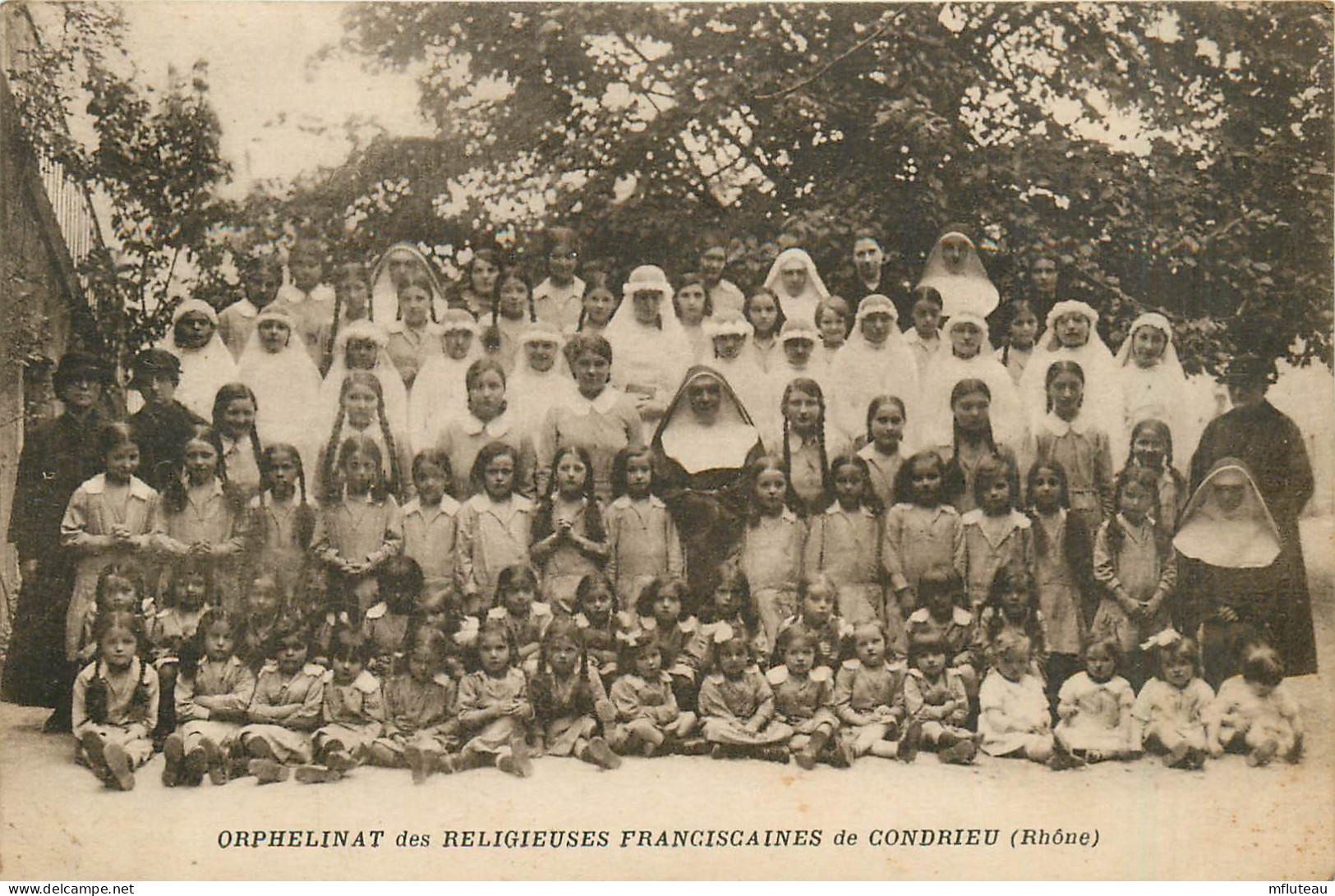 69* CONDRIEU  Orphelinat Des Religieuses Franciscaines         RL35.0895 - Autres & Non Classés