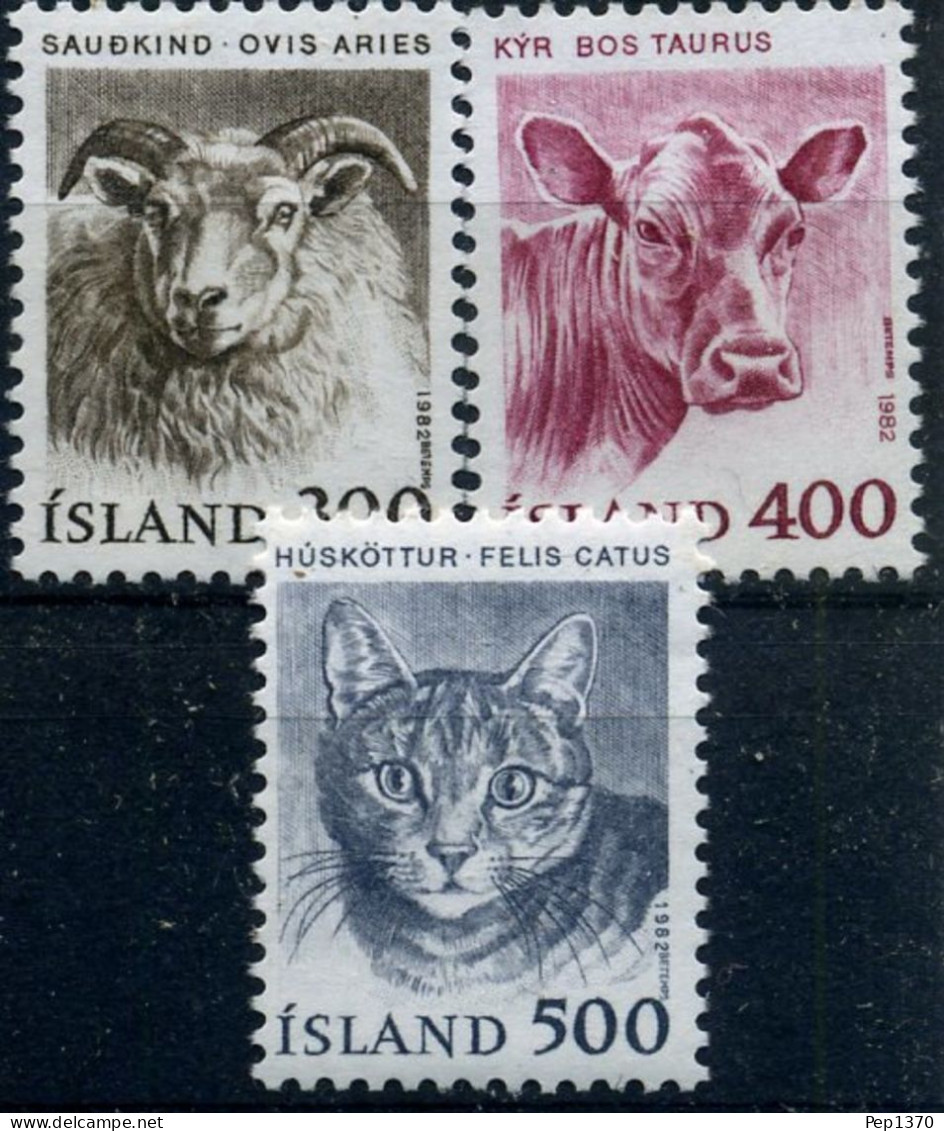 ISLANDIA 1982 - ICELAND - FAUNA DOMESTICA - CABRA - VACA - GATO - YVERT 533/535** - Chats Domestiques