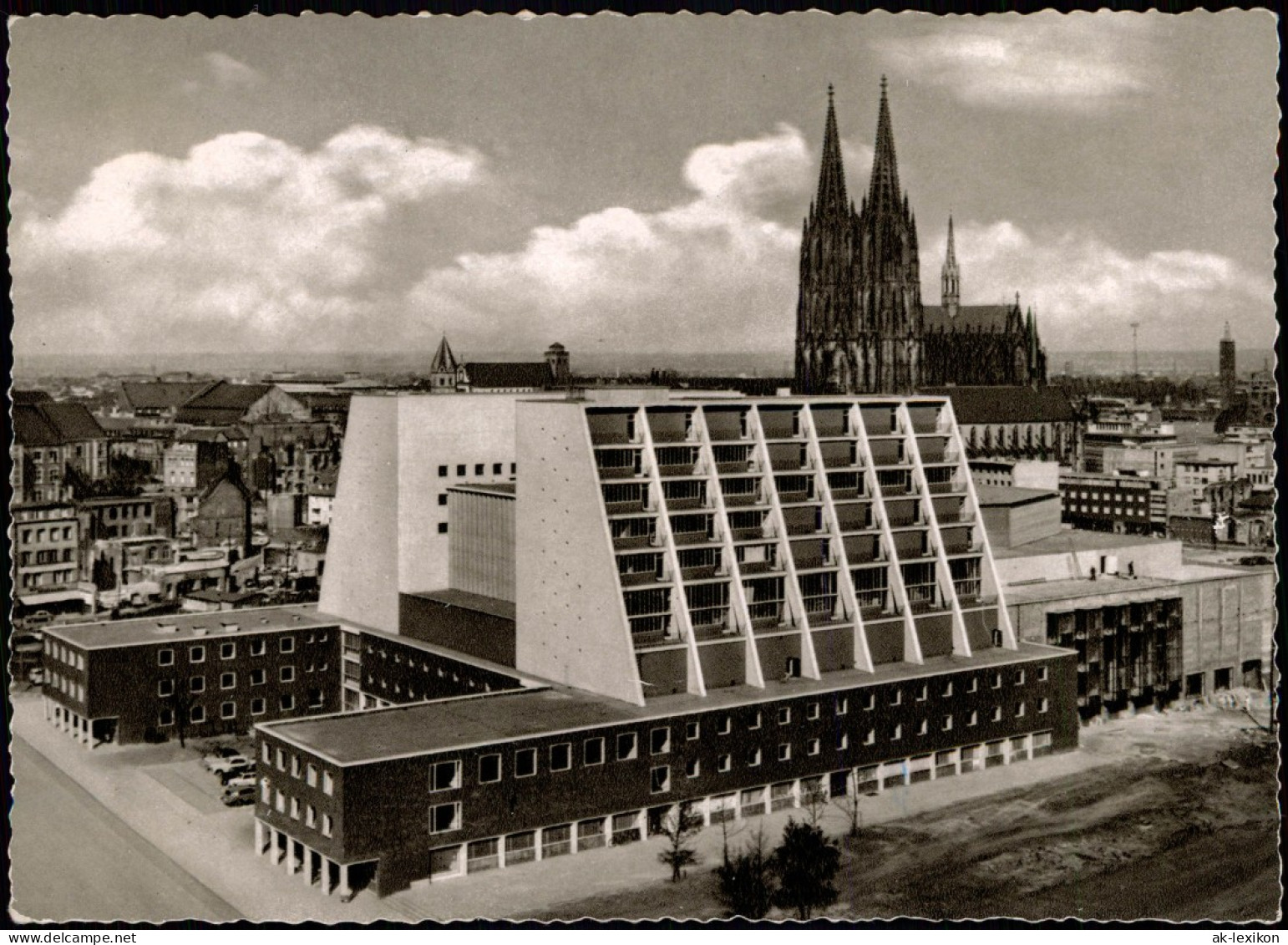 Ansichtskarte Köln Opernhaus Aus Der Vogelschau-Perspektive 1950 - Köln