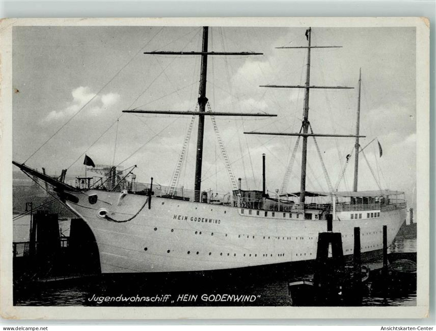 39527008 - Jugendwohnschiff Hein Godewind Dreimaster Jugendherberge - Velieri