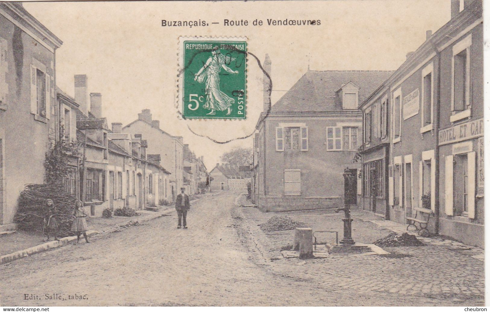 36.BUZANCAIS. CPA .ROUTE DE VENDOEUVRES. ANIMATION. POMPE A EAU. ANNEE 1908 + TEXTE - Autres & Non Classés