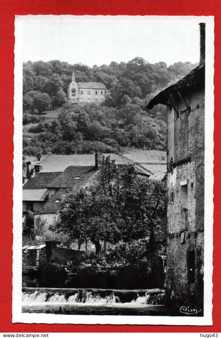 (RECTO / VERSO) ARBOIS - CASCADE DES CAPUCINS ET L' ERMITAGE - FORMAT CPA - Arbois