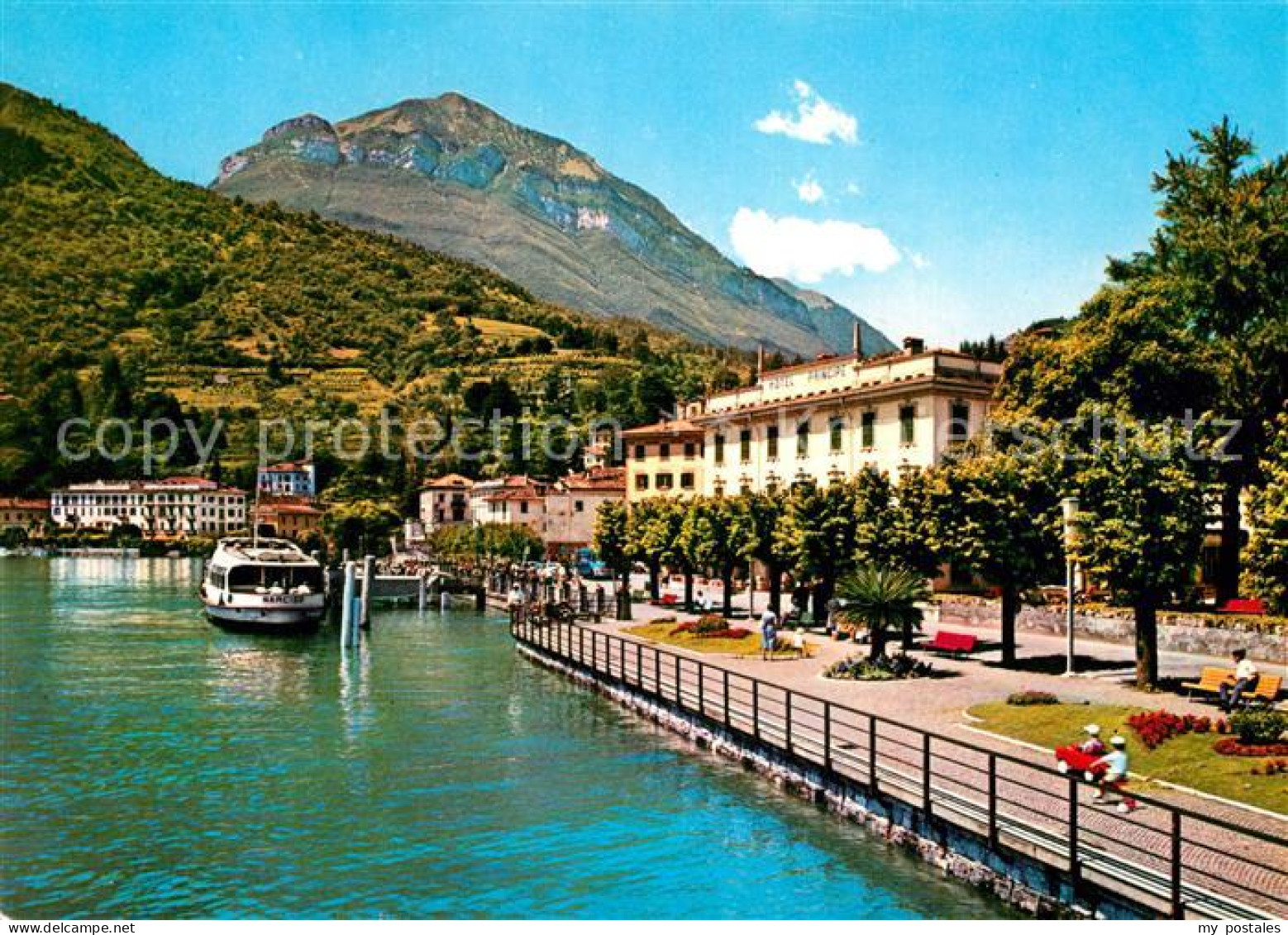 72926867 Menaggio Lago Di Como Passeggiata A Lago Uferpromenade Comersee Bootsan - Otros & Sin Clasificación