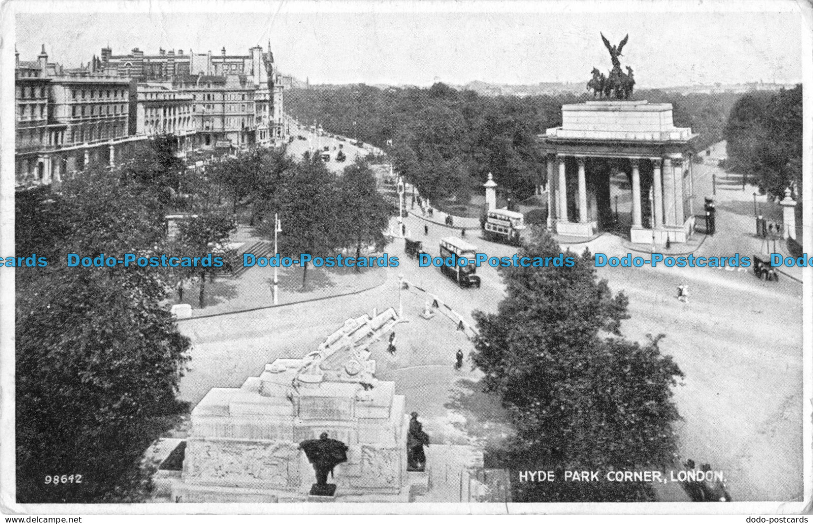 R087030 Hyde Park Corner. London. Valentine. Silveresque. 1939 - Other & Unclassified