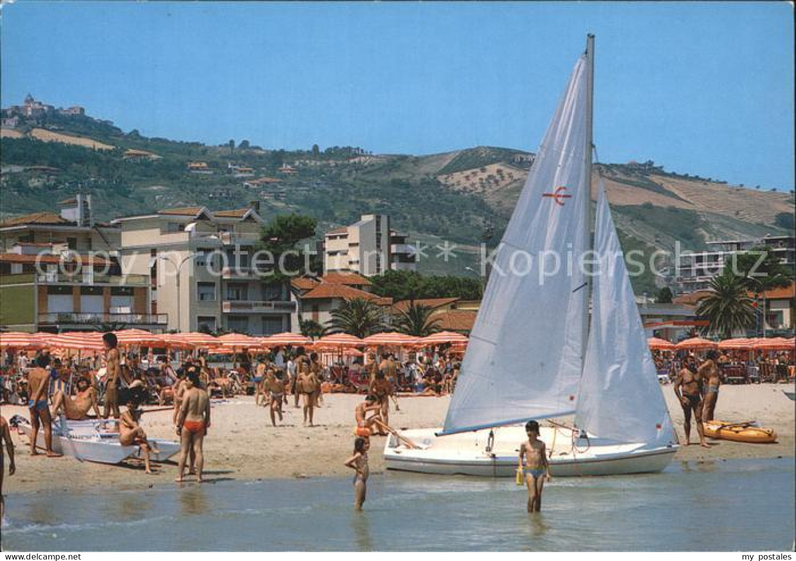 72923128 Roseto Degli Abruzzi Spiaggia Strand Segelboot Roseto Degli Abruzzi - Altri & Non Classificati