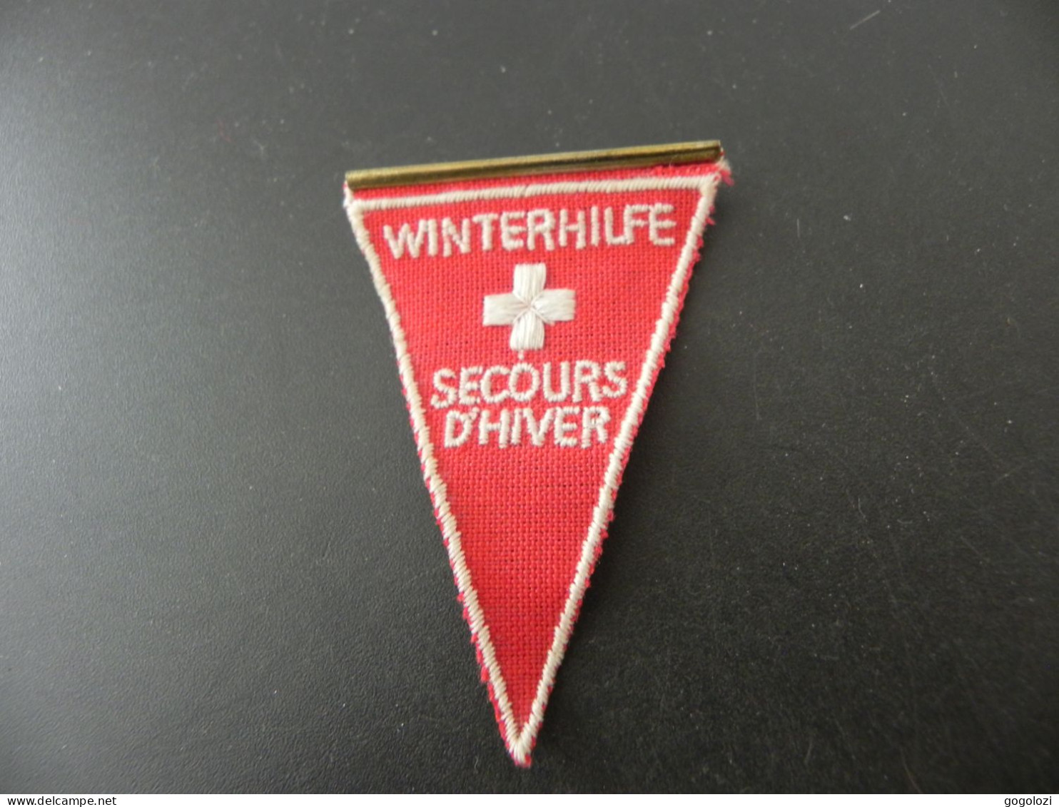 Old Badge Schweiz Suisse Svizzera Switzerland - Winterhilfe 1942 - Ohne Zuordnung