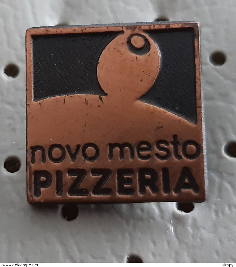 Pizzeria Novo Mesto  Slovenia Pin - Lebensmittel