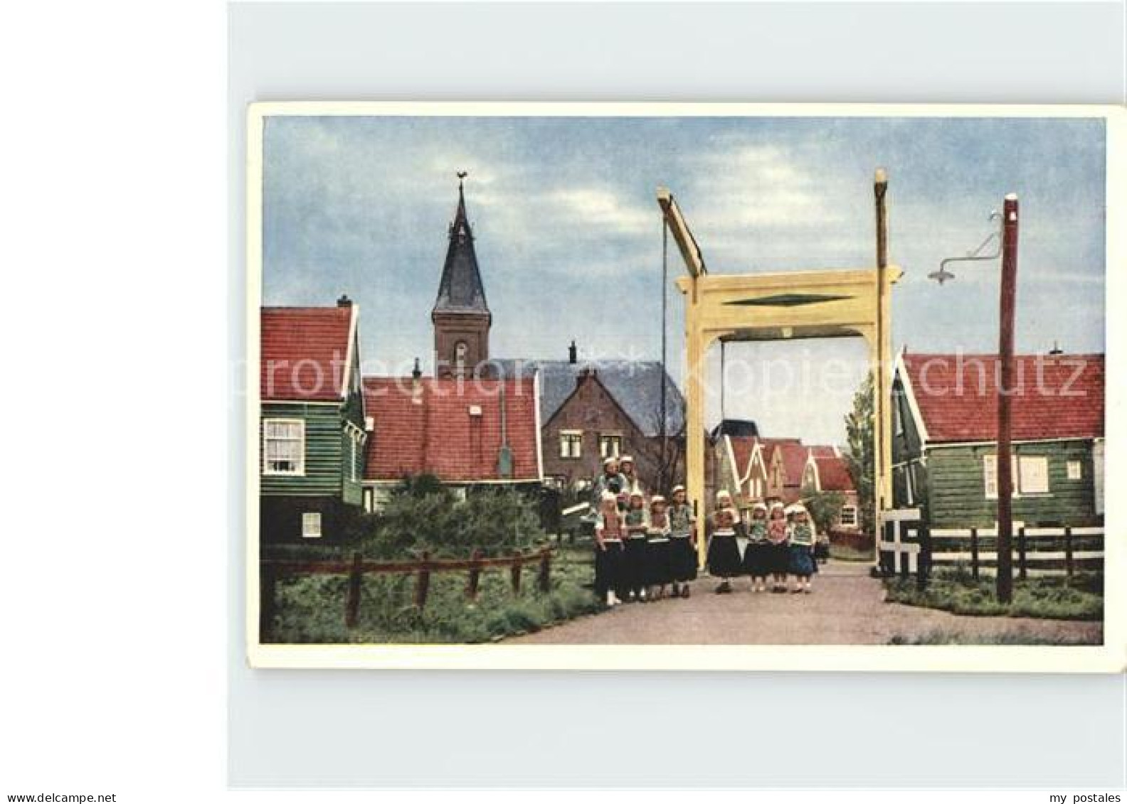 72921564 Marken Kirche Teilansicht Marken - Andere & Zonder Classificatie