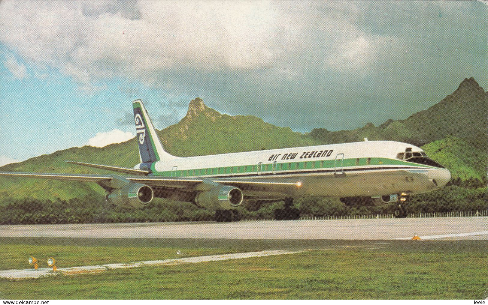 G20. Postcard.  Air New Zealand DC-8.Koru. - Otros & Sin Clasificación