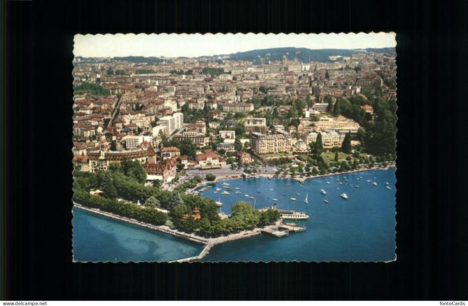 11337357 Lausanne VD Ouchy   Blick Auf Hafen Und Stadt Lausanne - Autres & Non Classés