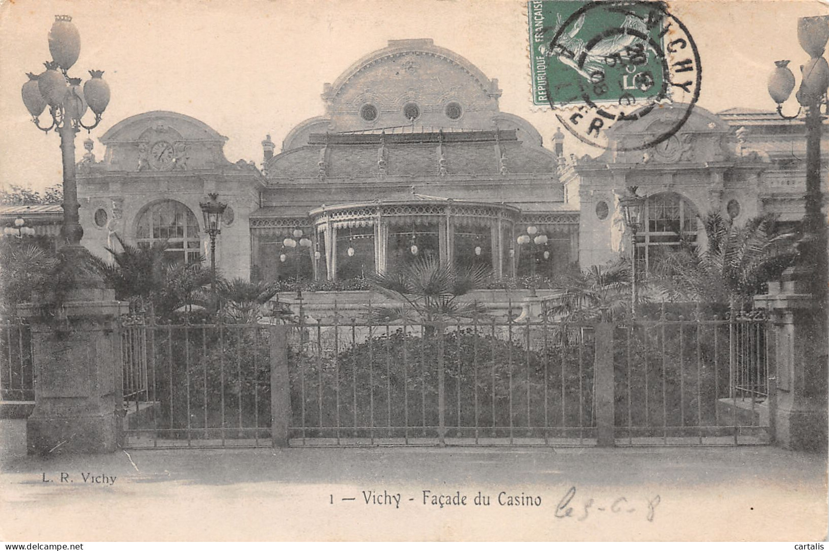 03-VICHY-N°3823-E/0197 - Vichy