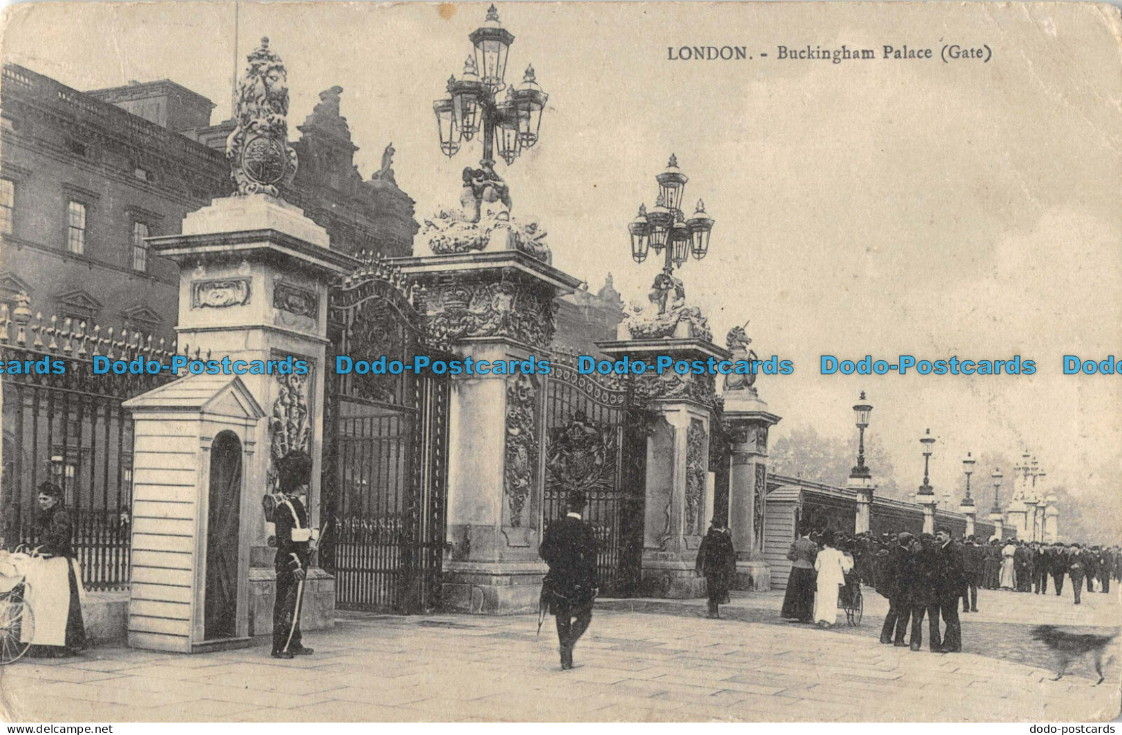 R088428 London. Buckingham Palace. Gate. M. Gallia. 1910 - Andere & Zonder Classificatie