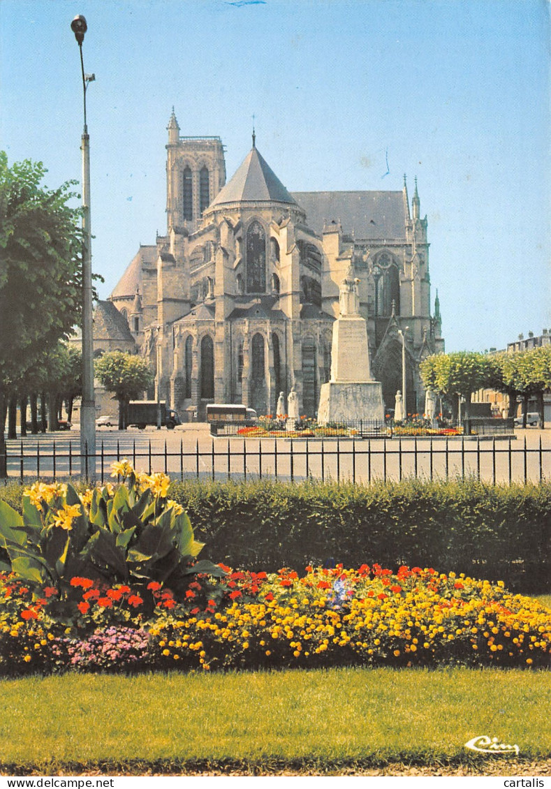 02-SOISSONS-N°3833-D/0099 - Soissons