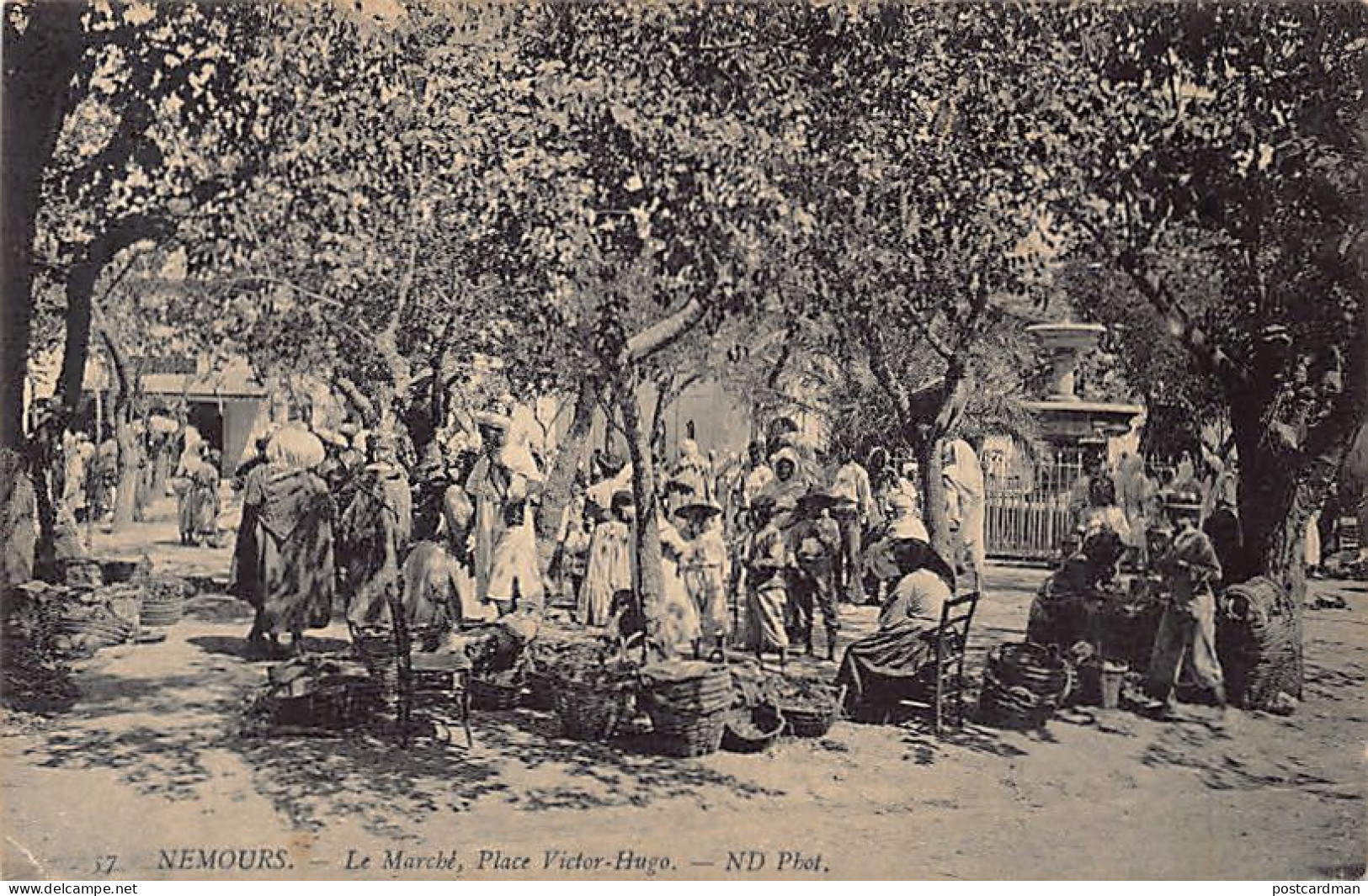 NEMOURS Ghazaouet - Le Marché, Place Victor Hugo - Ed. Neurdein ND Phot. 57 - Otros & Sin Clasificación