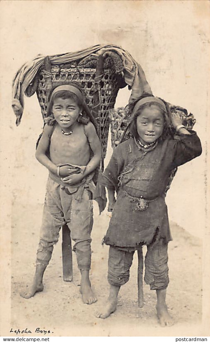 India - SIKKIM - Lepcha Boys - REAL PHOTO - Indien