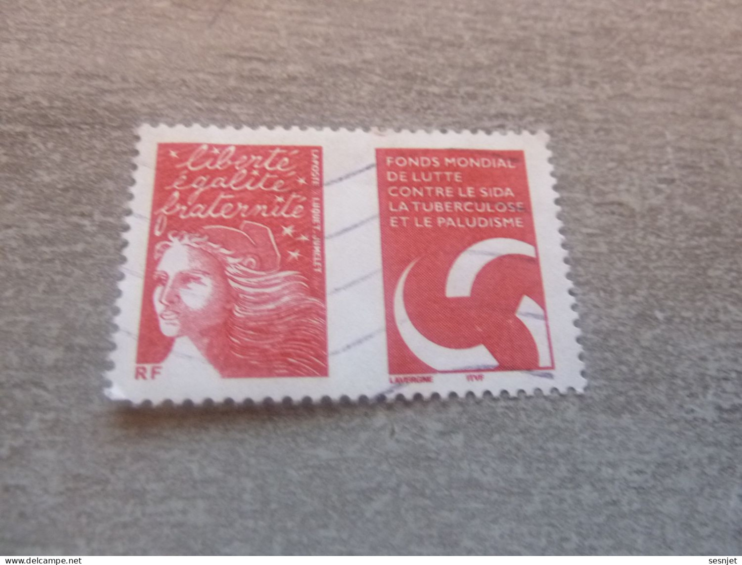 Lutte Contre Le Sida, La Tuberculose Et Le Paludisme (Luquet) - Yt 3689 - Rouge - Oblitéré - Année 2004 - - Used Stamps