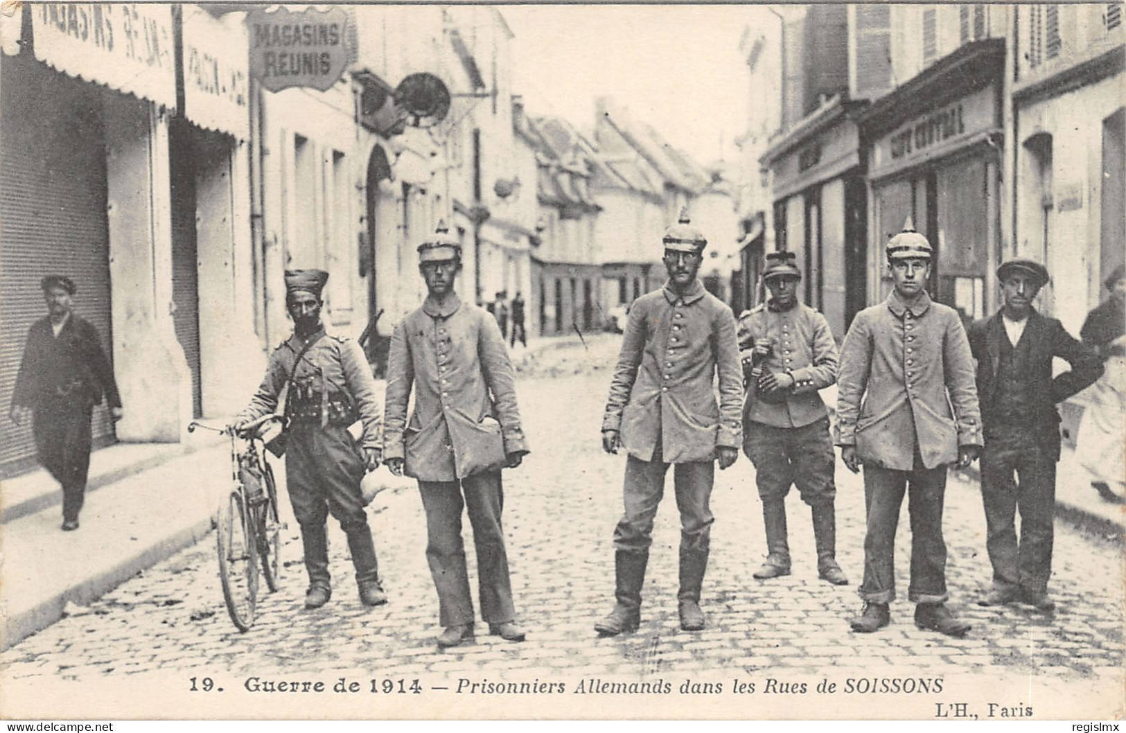 02-SOISSONS-PRISONNIERS ALLEMANDS-N°582-A/0079 - Soissons