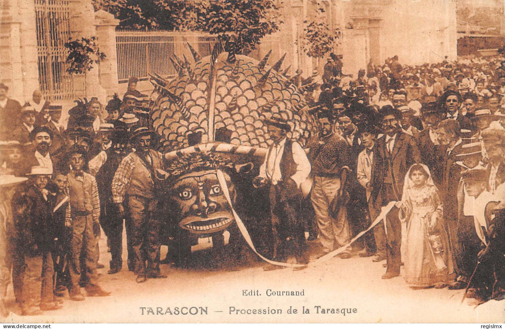 13-TARASCON-PROCESSION DE LA TARASQUE-N°582-C/0097 - Other & Unclassified