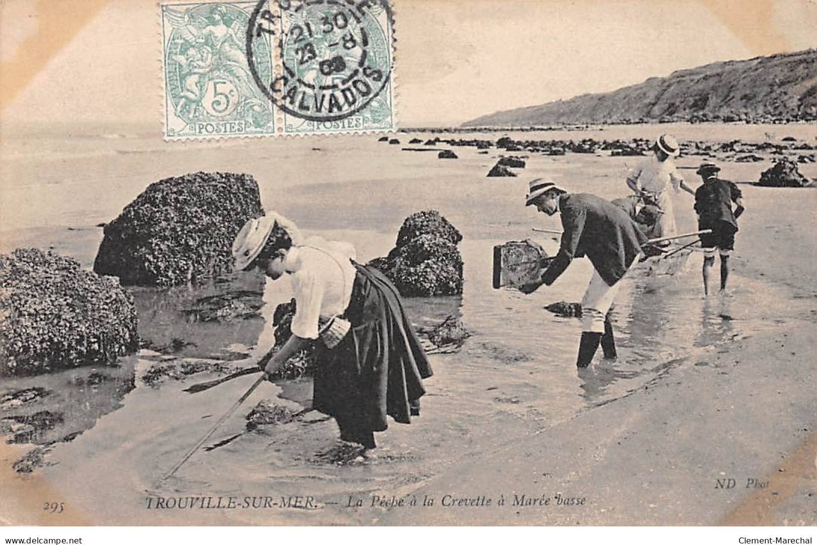 TROUVILLE SUR MER - La Pêche à La Crevette à Marée Basse - Très Bon état - Trouville